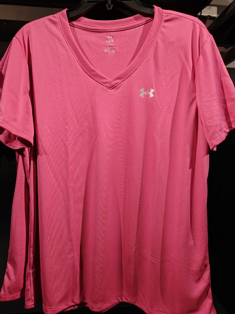 [U] UNDER ARMOUR VIRTUAL PINK/METALLIC SILVER WOMEN'S VELOCITY V-NECK SHORT SLEEVE, 1384234-622 (UZZ72)