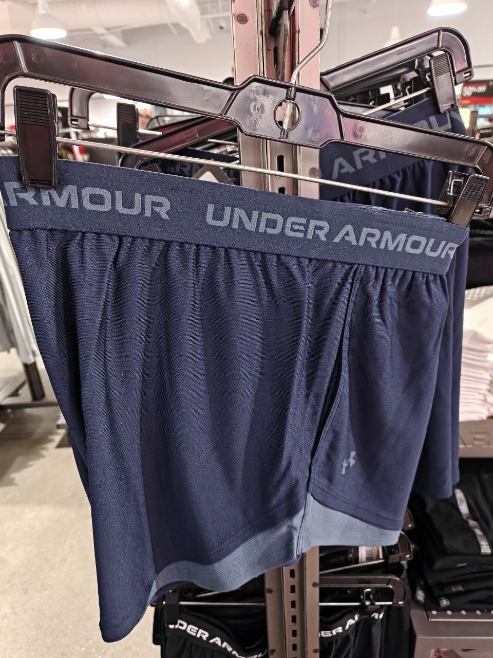 [U] UNDER ARMOUR MIDNIGHT NAVY/DOWNPOUR GRAY TECH PLAY UP WOMEN'S SHORTS, 1390379-410 (UZZ75)