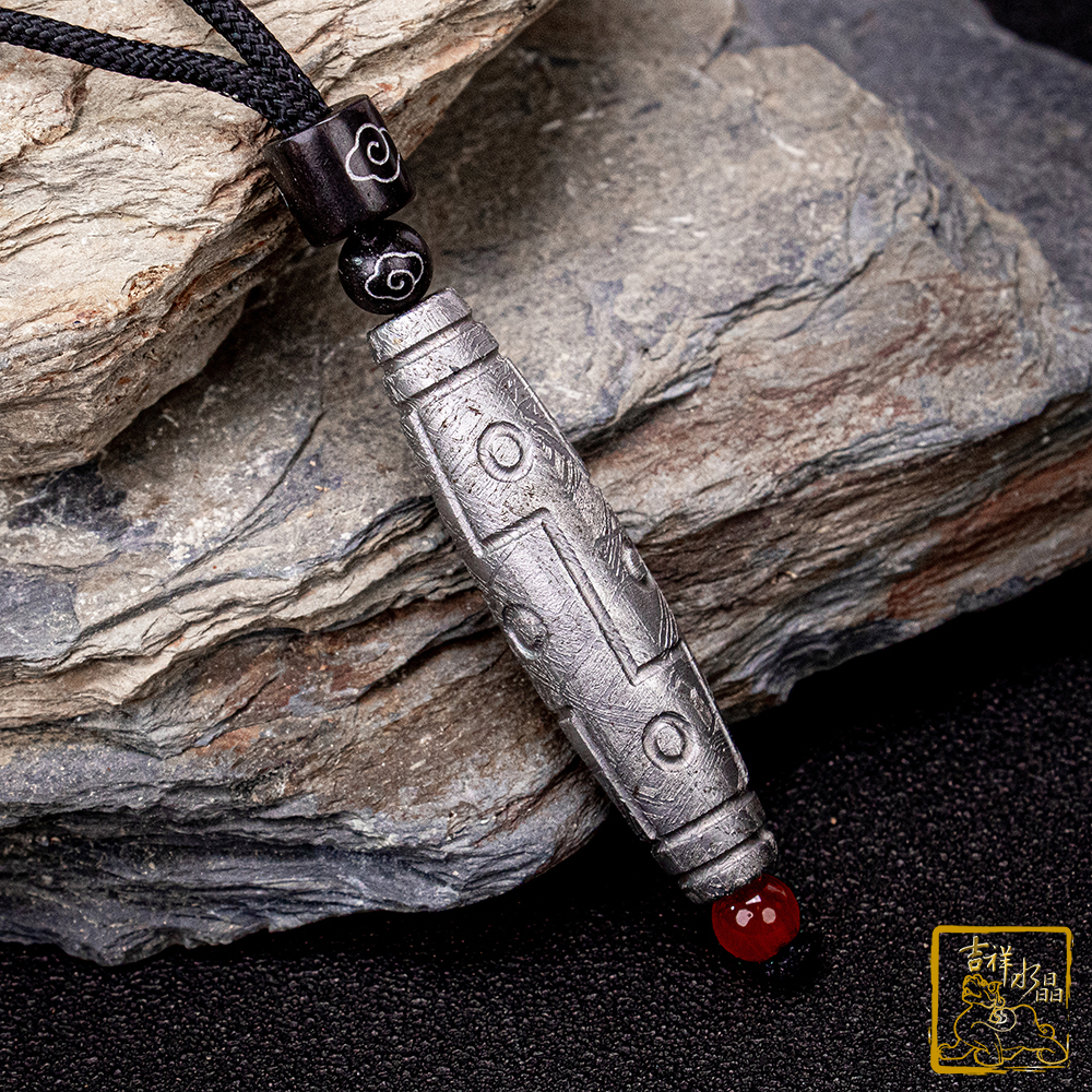 阿勒泰鐵隕石-天鐵隕石九眼天珠項鍊 24g 權威智慧