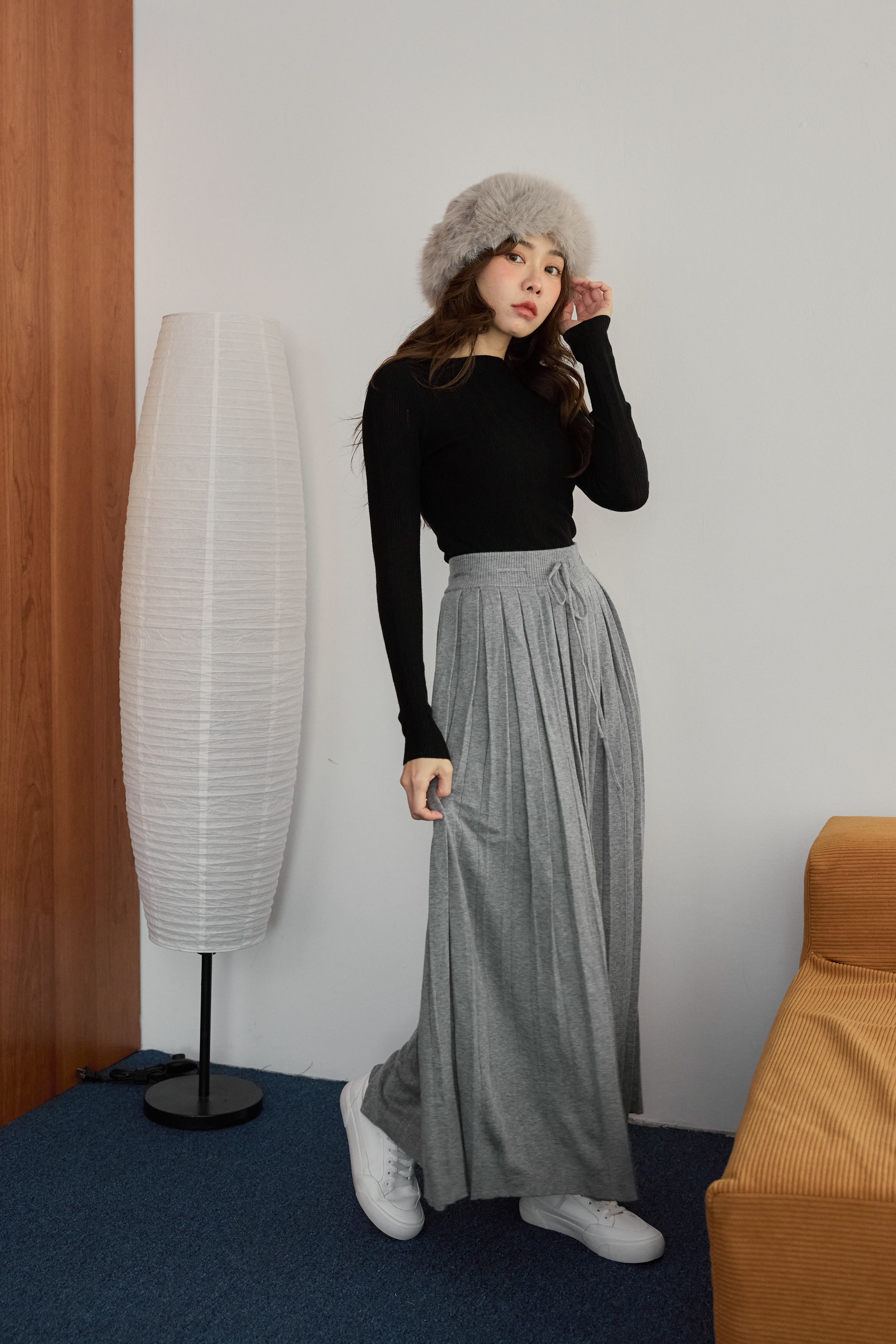 灰色羊毛混紡針織百褶裙
