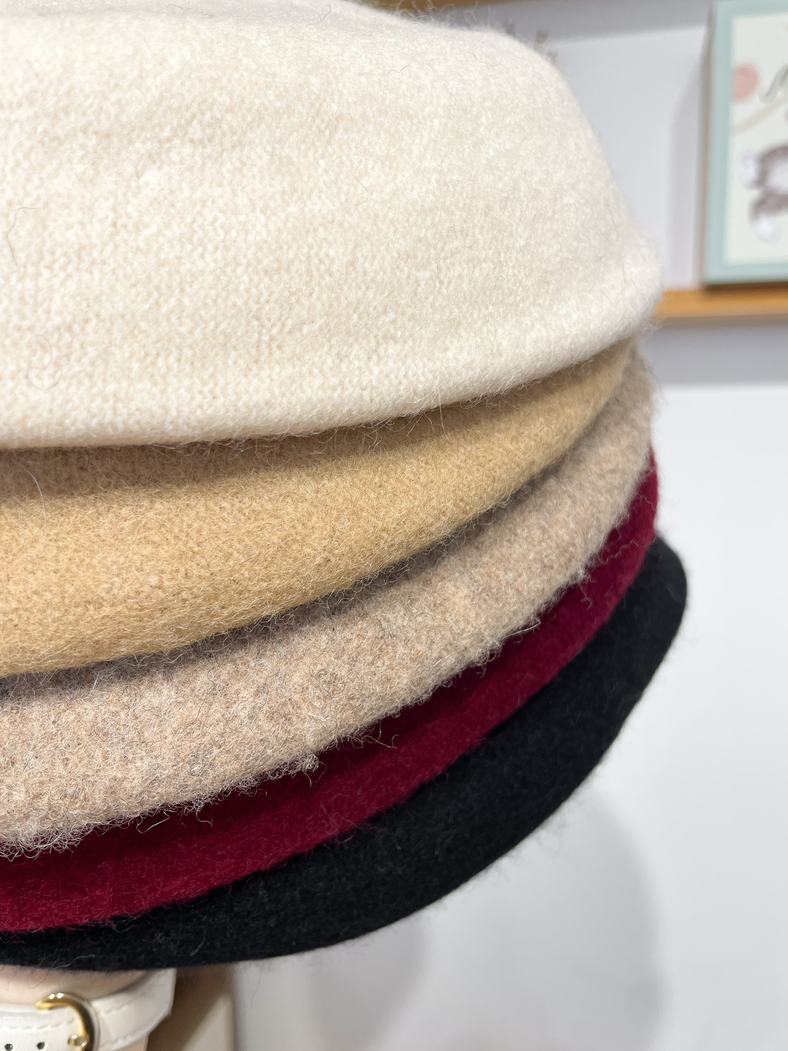 AC172 French Wool Beret