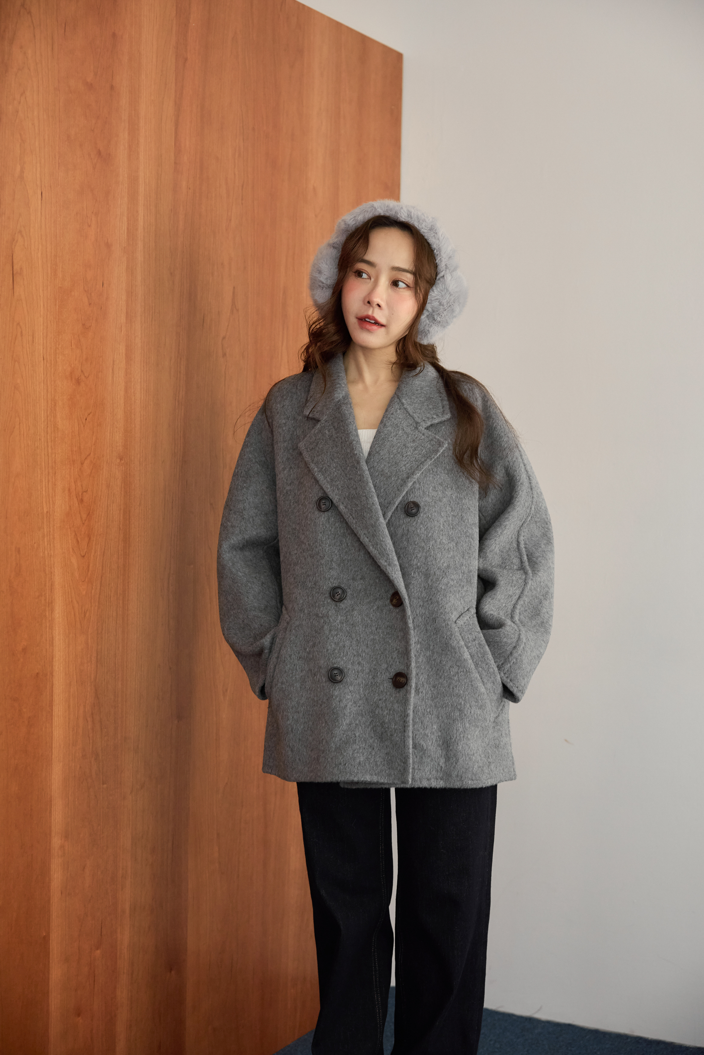 25 年度 SOLO 大衣（送耳罩) - 深灰