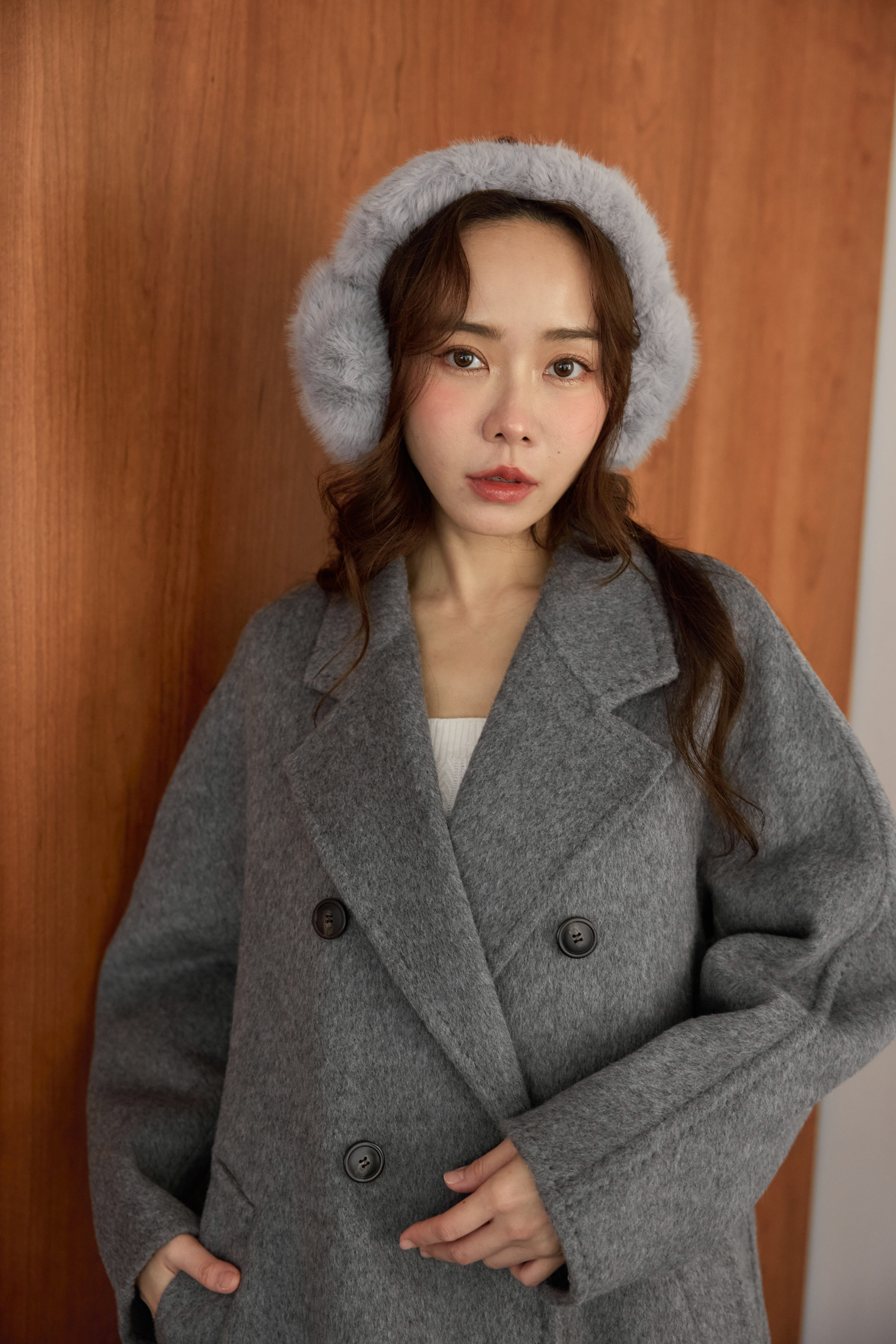 25 年度 SOLO 大衣（送耳罩) - 深灰