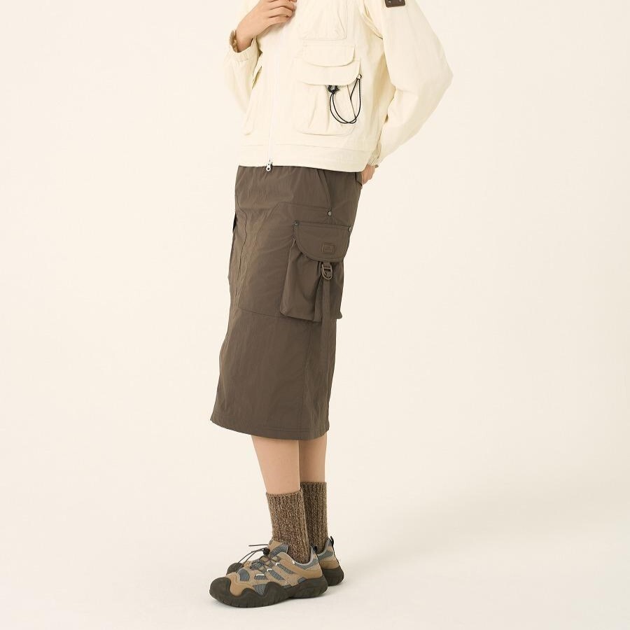 【代購】BBC Earth W 리벳 카고 스커트 女款多口袋工裝裙 – 都市休閒・百搭實穿