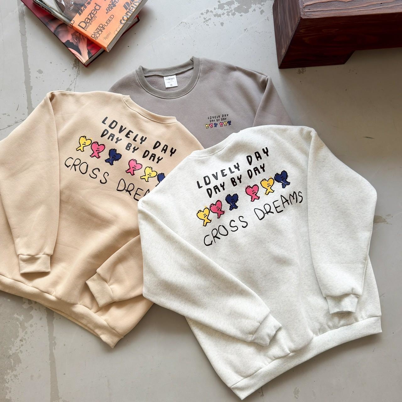 愛心排列印花大學T 81123