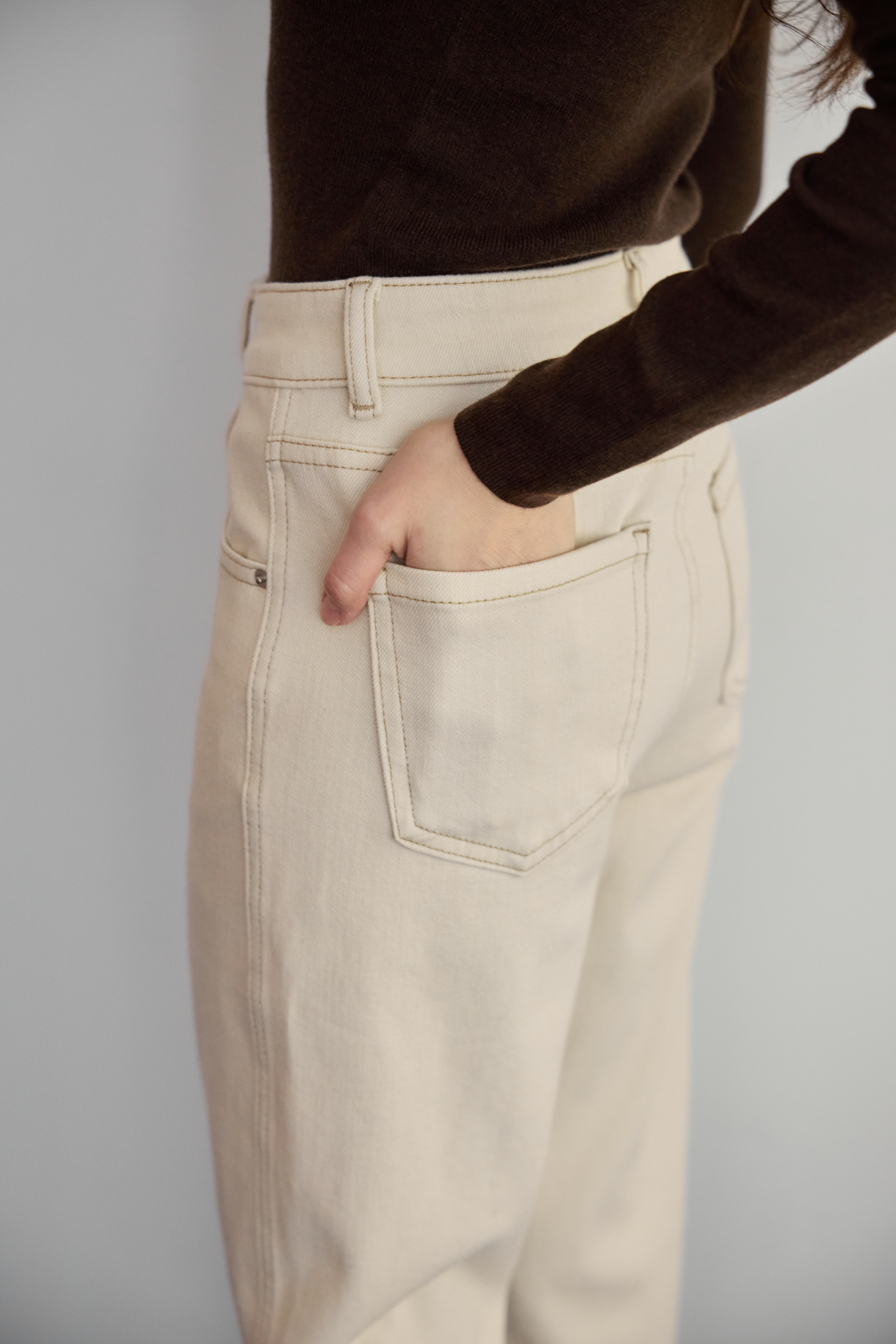 \ 梨形女孩也會愛！/ 四面彈小白褲