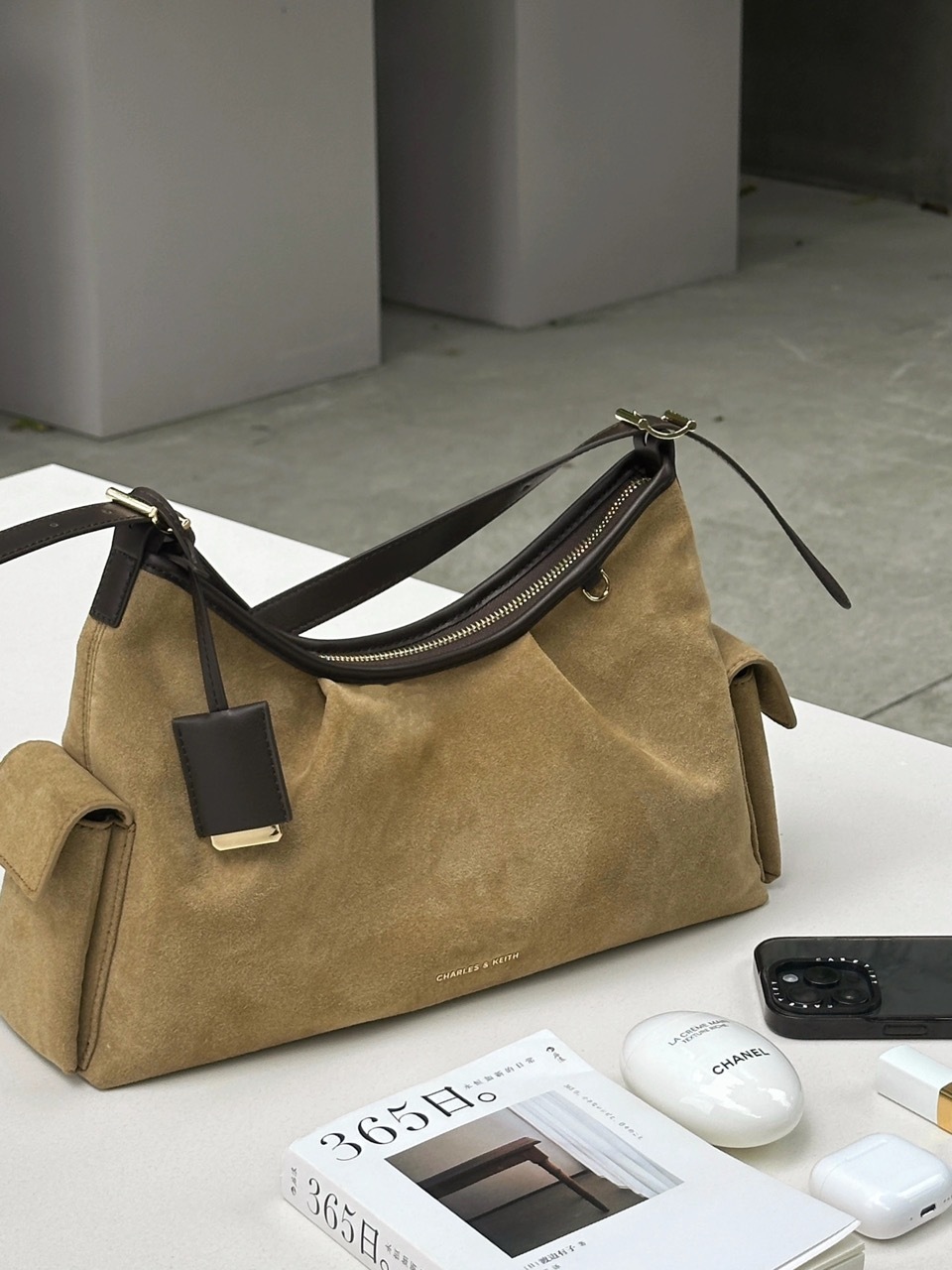 Charles & Keith 小CK Khai 雙口袋 肩背包 單肩包 側背包 手提包 大容量 可調節 / 預購