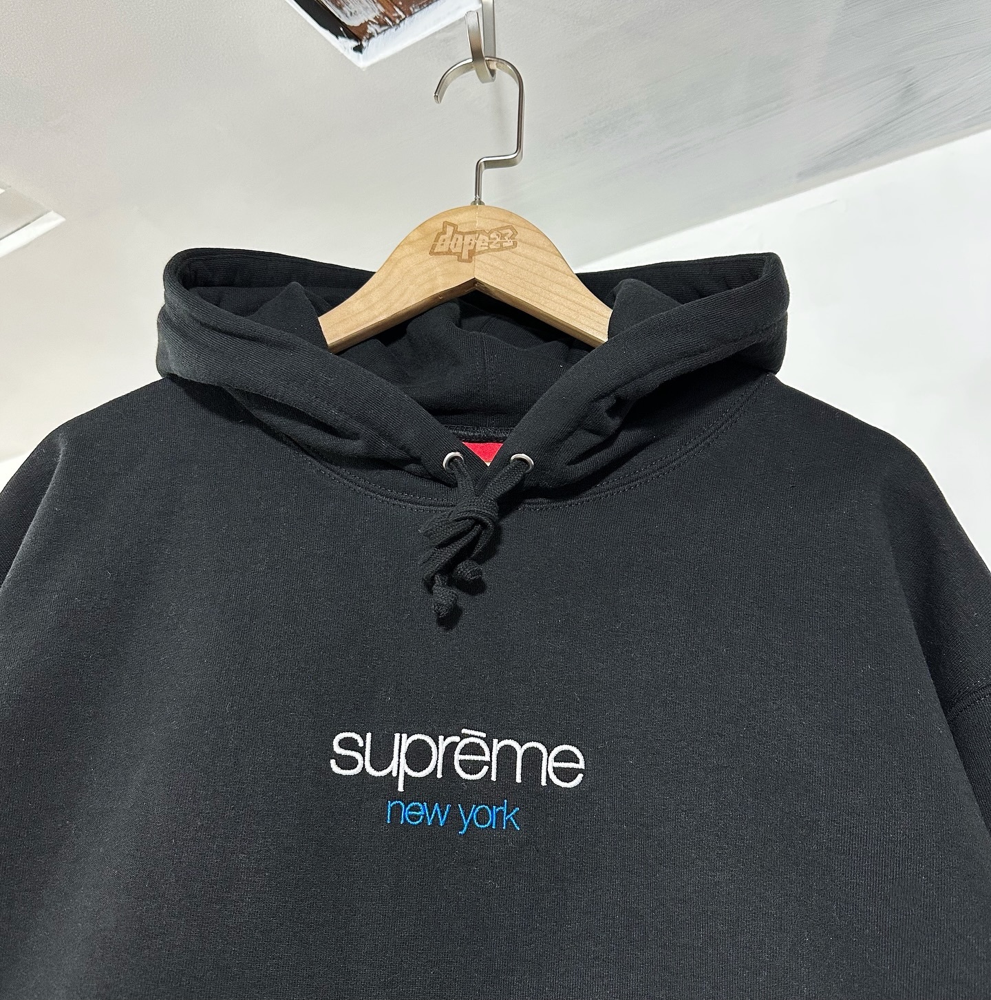 Supreme FW25 Classic Logo Hooded New York Exclusive Black 紐約限定