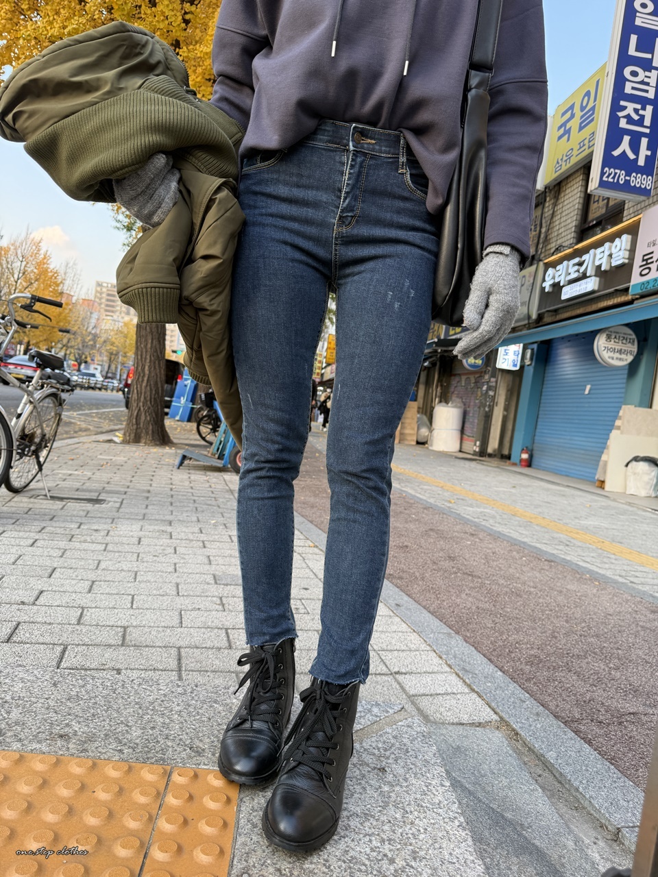 正韓Slim深藍磨毛鬆緊窄管褲