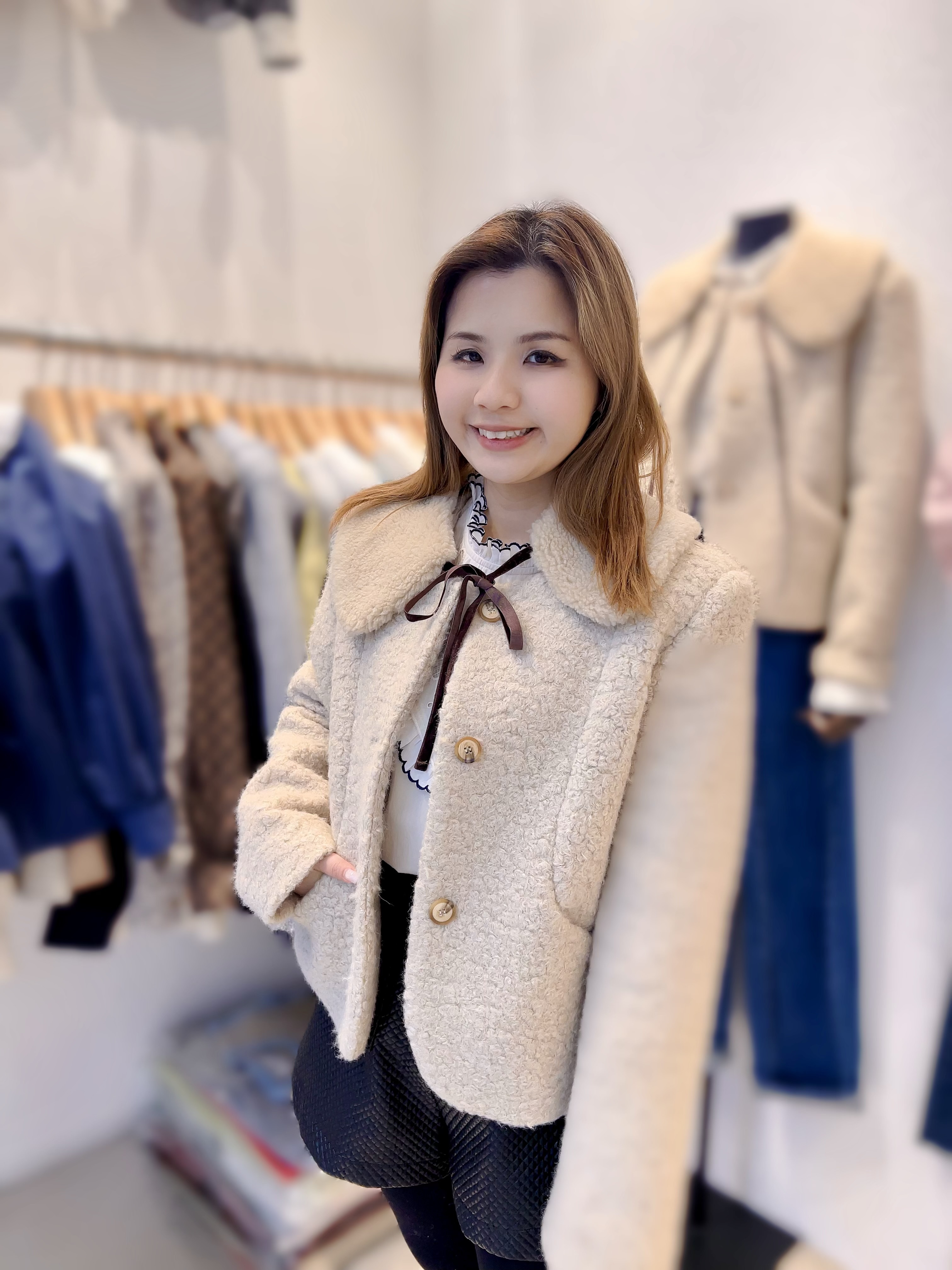 N29  韓國🇰🇷羊毛反領縷    羊毛15%   胸46 長21   原價 $899  可拆領   [一口價]