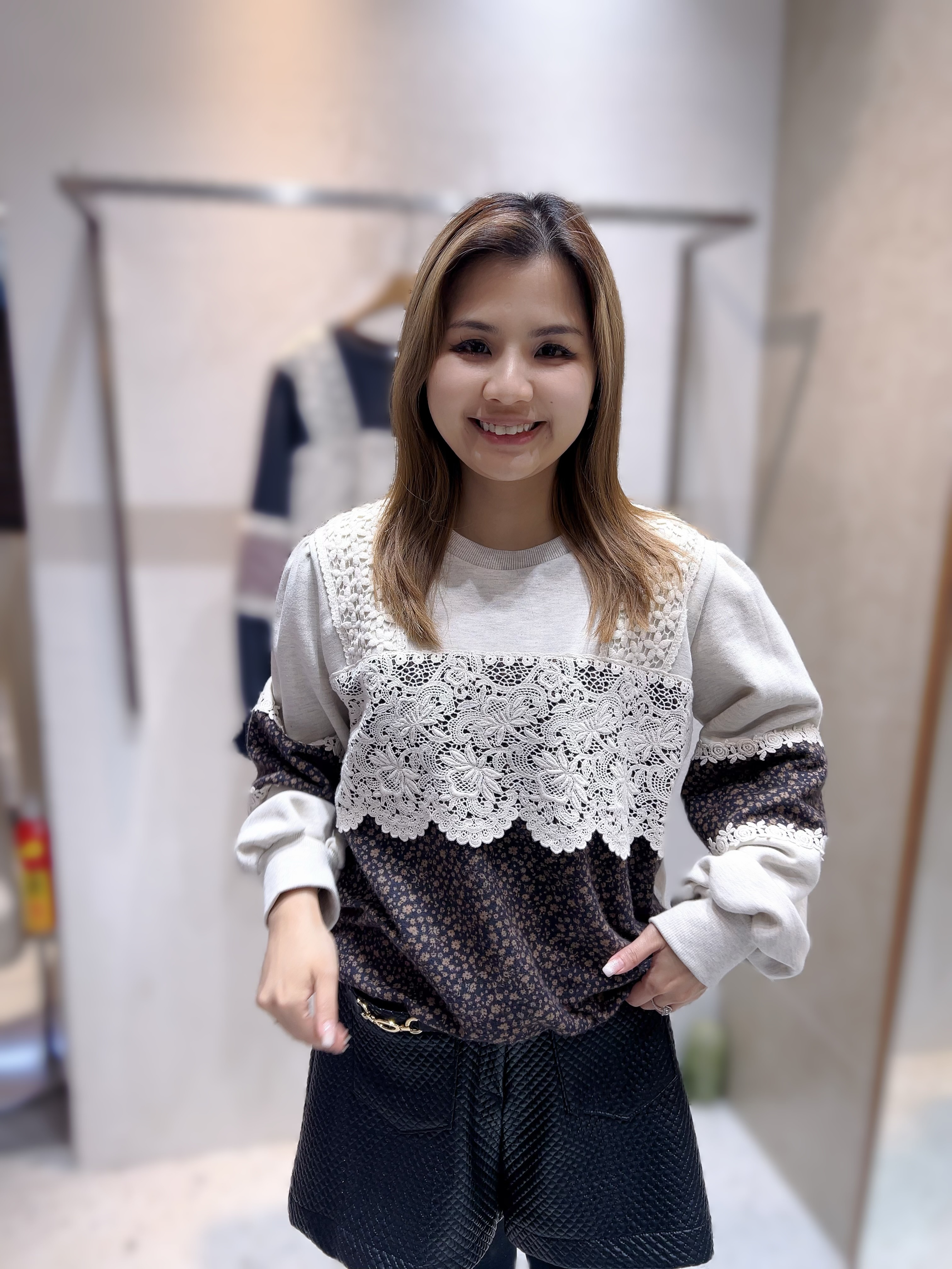 H61 胸42 長23.5 $409