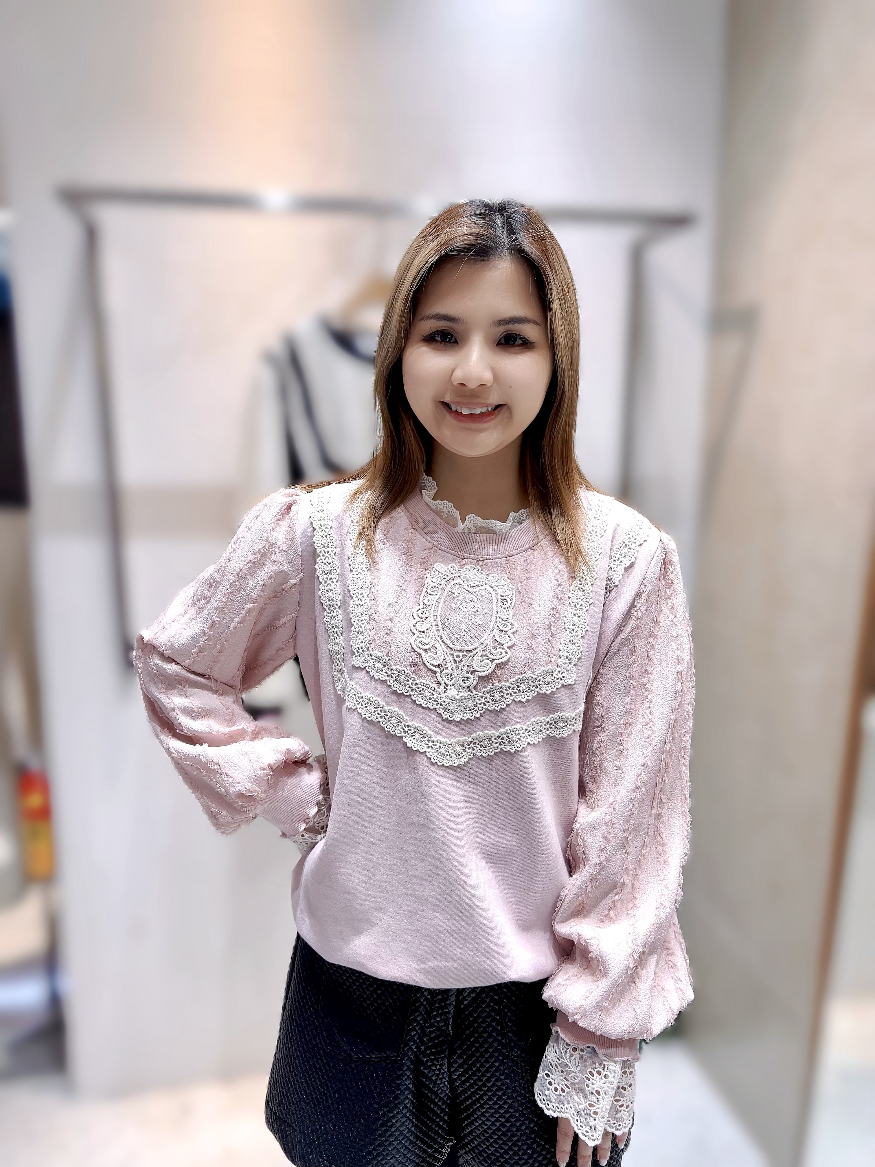 H62 胸42 長23.5 $429