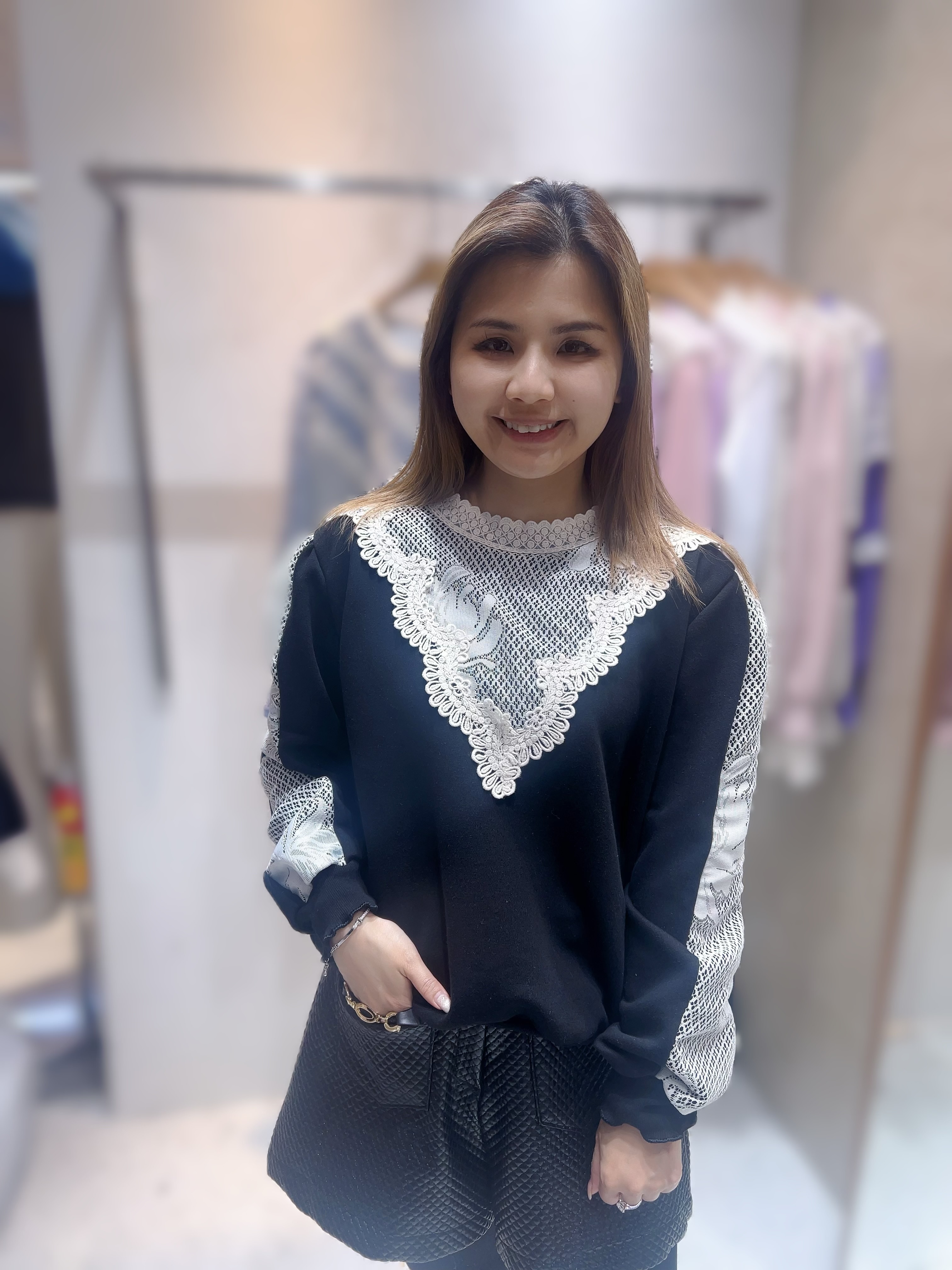 H69 胸42 長23.5 $359