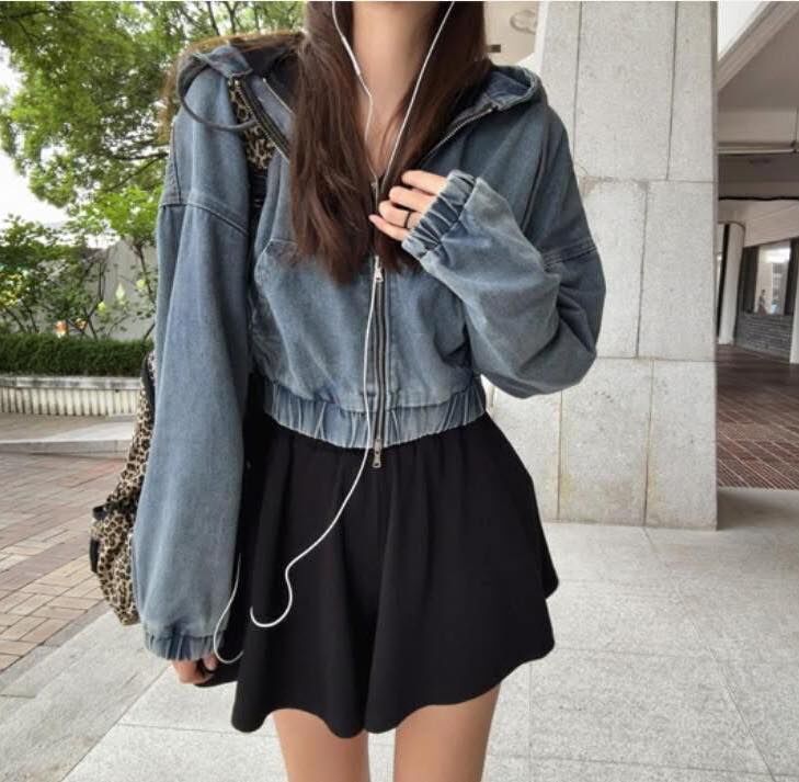 【時髦運動風水洗連帽牛仔外套】（現貨）