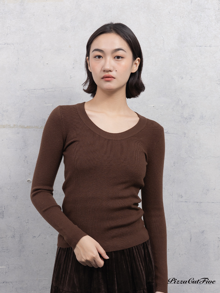 [兩件999]U領素色長袖上衣 PizzaCutFive PCF253403078