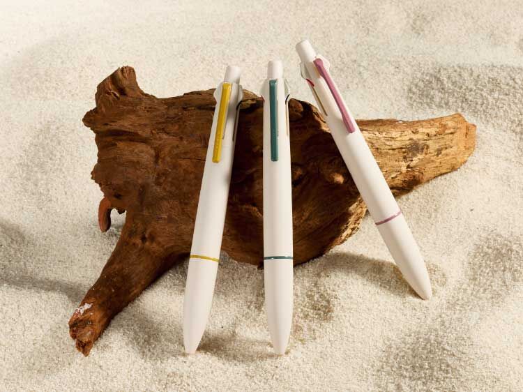 日本UNI．JETSTREAM Lite 4+1多機能輕盈溜溜筆 0.5 MSXE5-LS-05 共三款