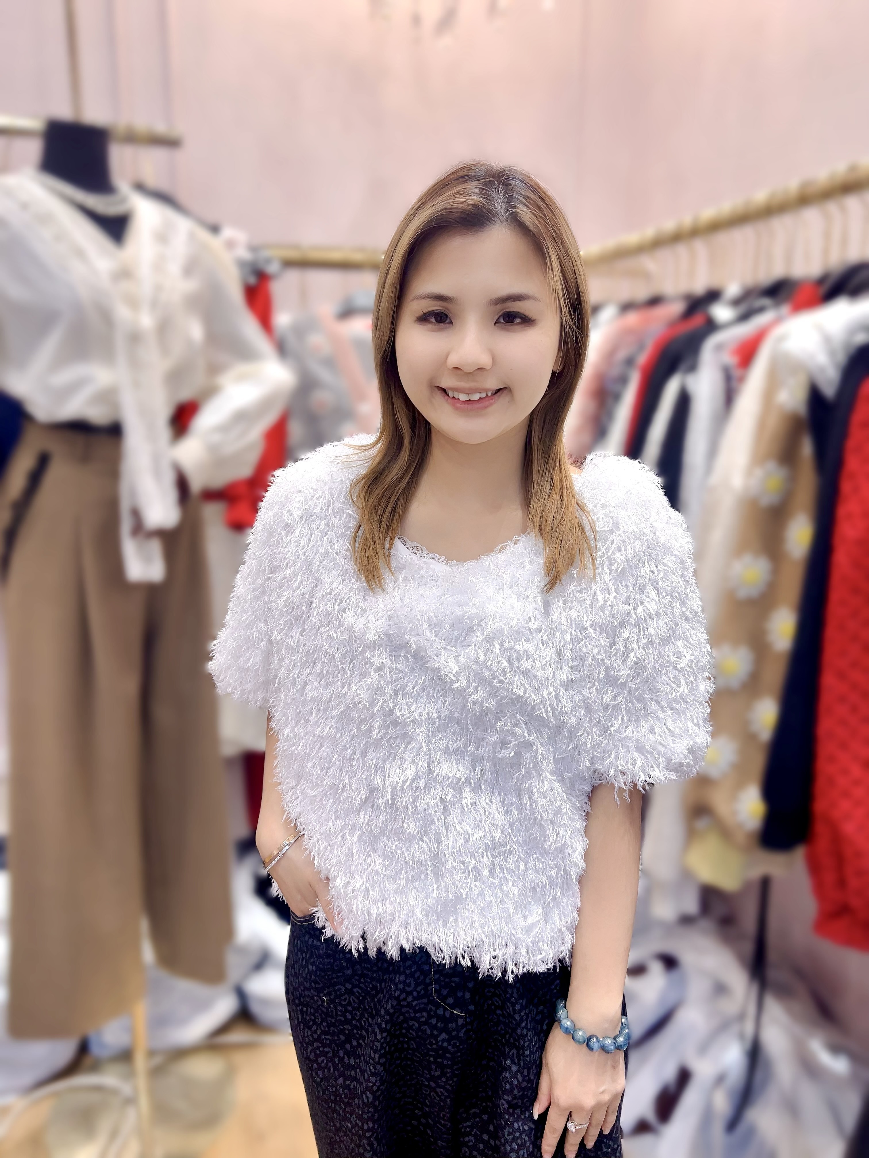 OT15 韓國🇰🇷上衣 胸42  長23  原價  $449 (一口價)