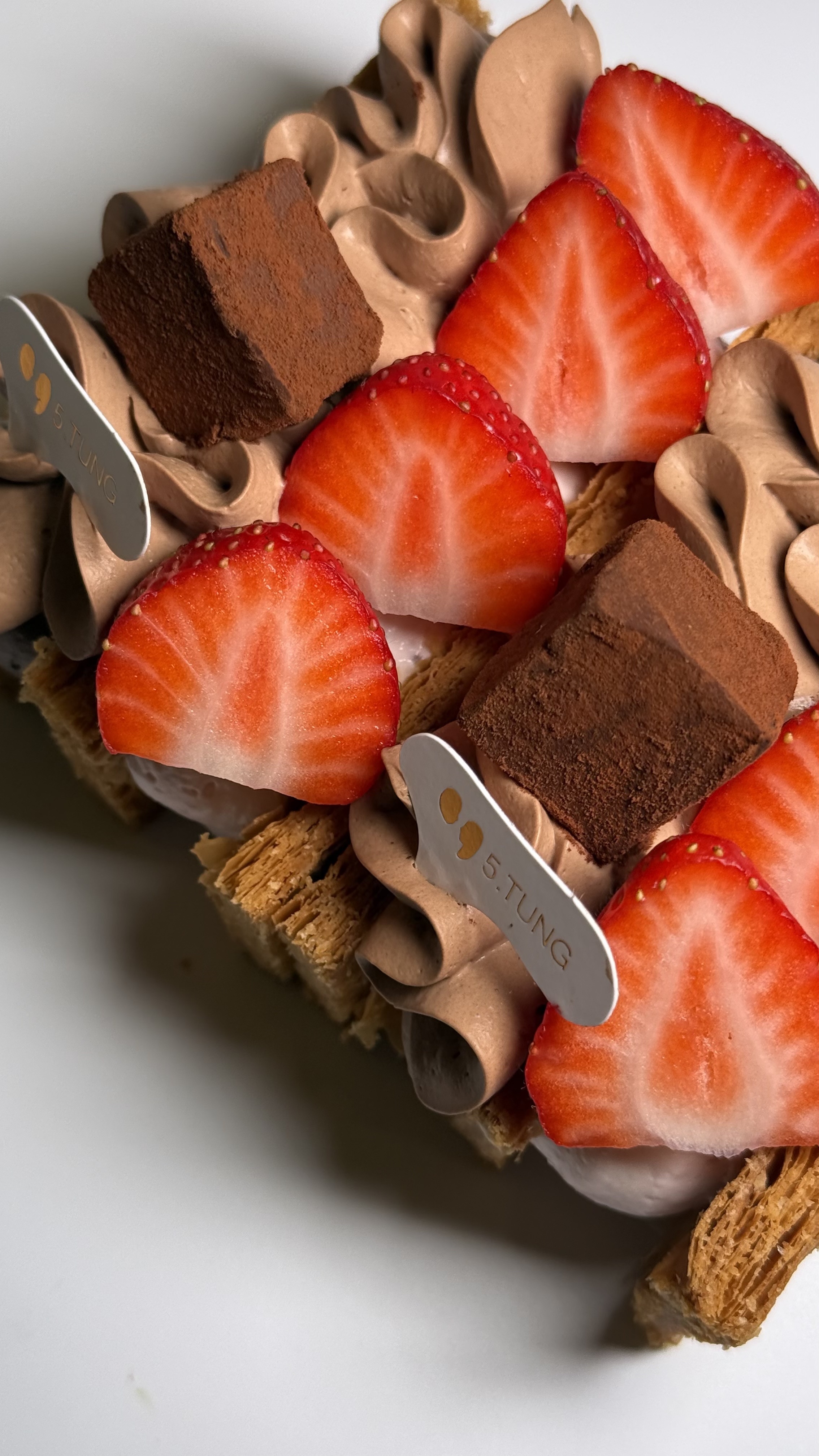 草莓58高粱生巧千層酥