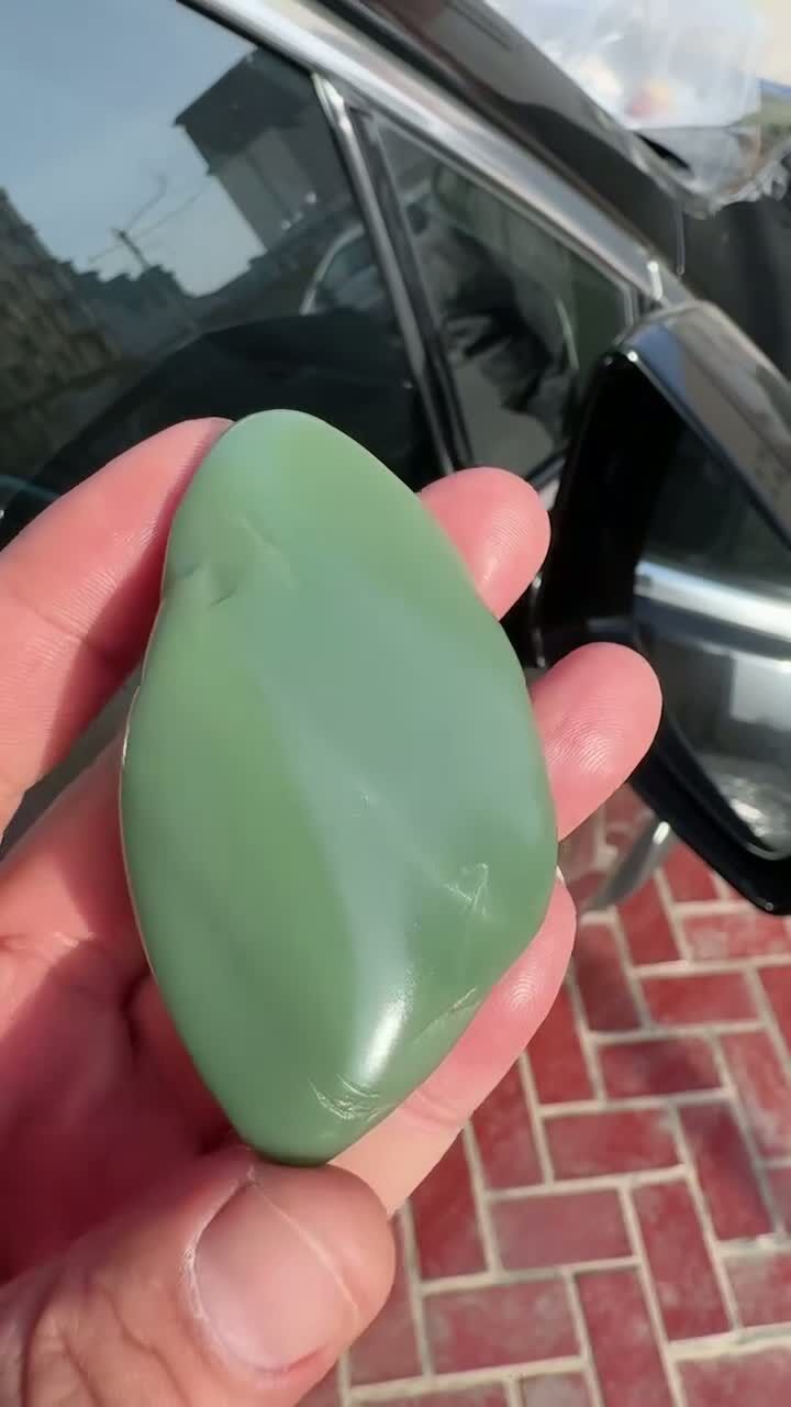 112226 和田玉原籽