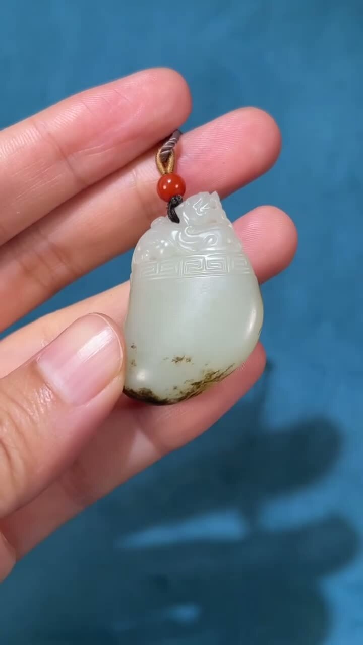 和田玉籽料府上有壽,天然和田玉軟玉