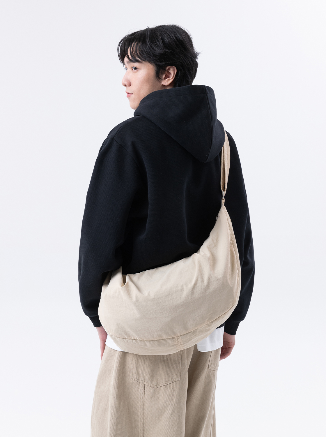 斜挎半月形帆布包