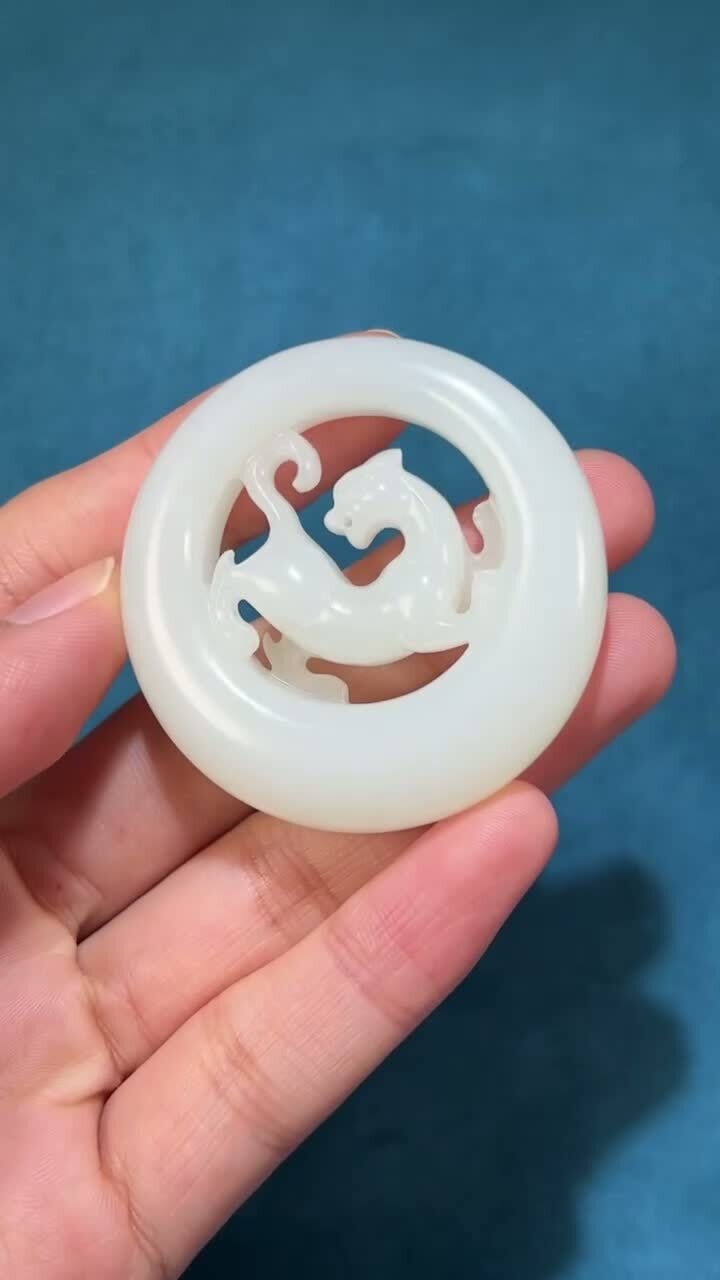 和田玉虎圈 (47.8mm直徑),天然和田玉軟玉