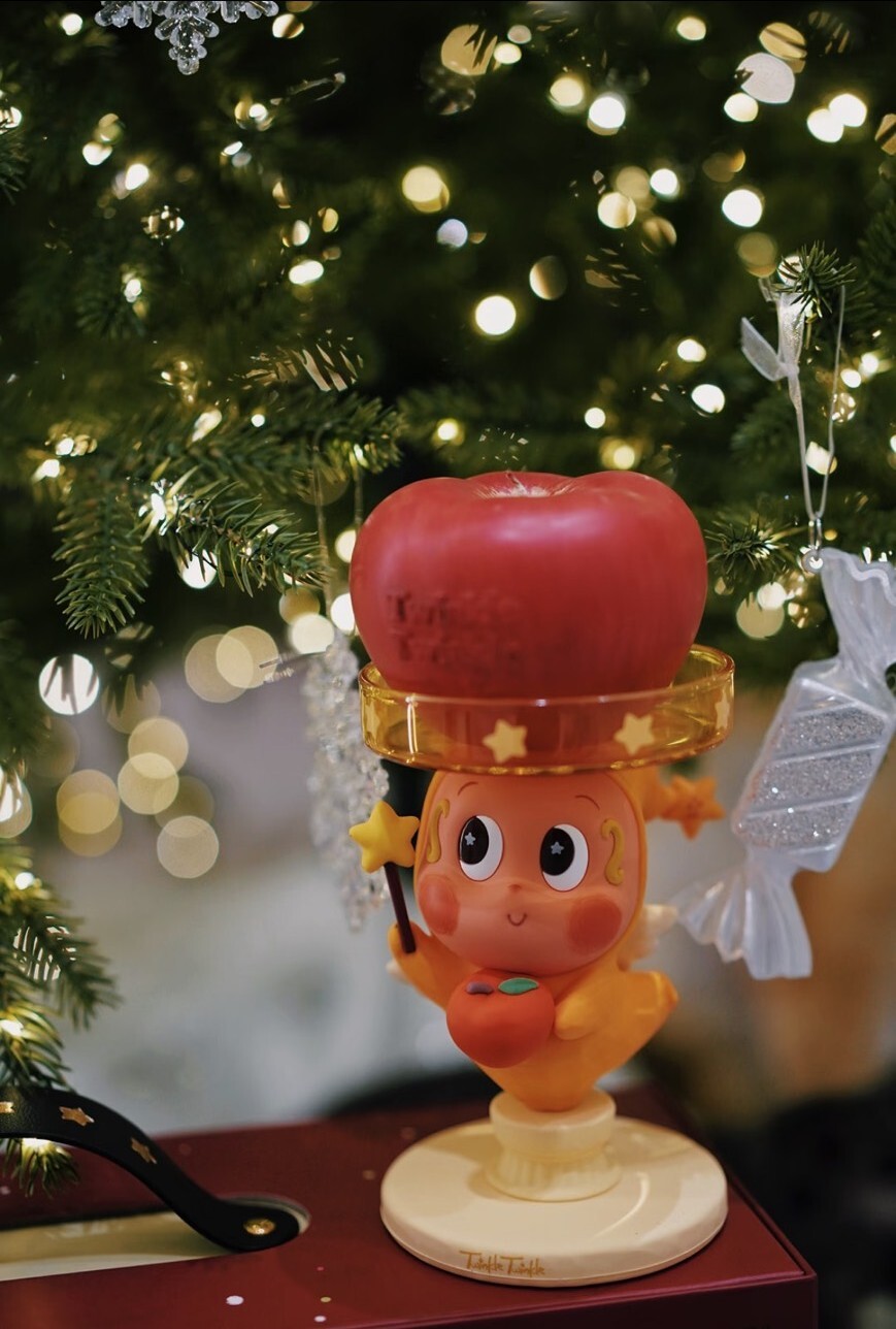 <陪你過聖誕> POP MART泡泡瑪特 星星人聖誕禮盒