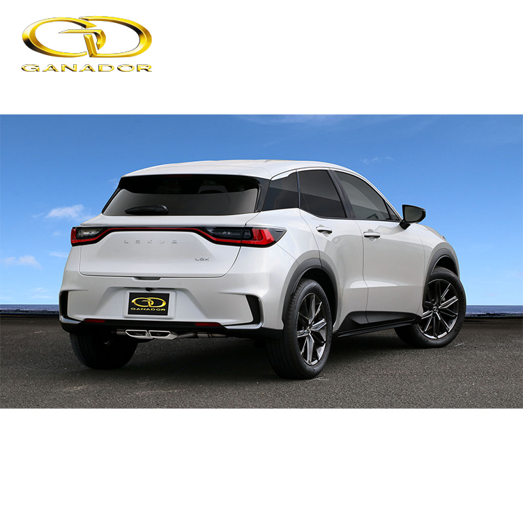 GANADOR 排氣管 LEXUS LBX 2024-