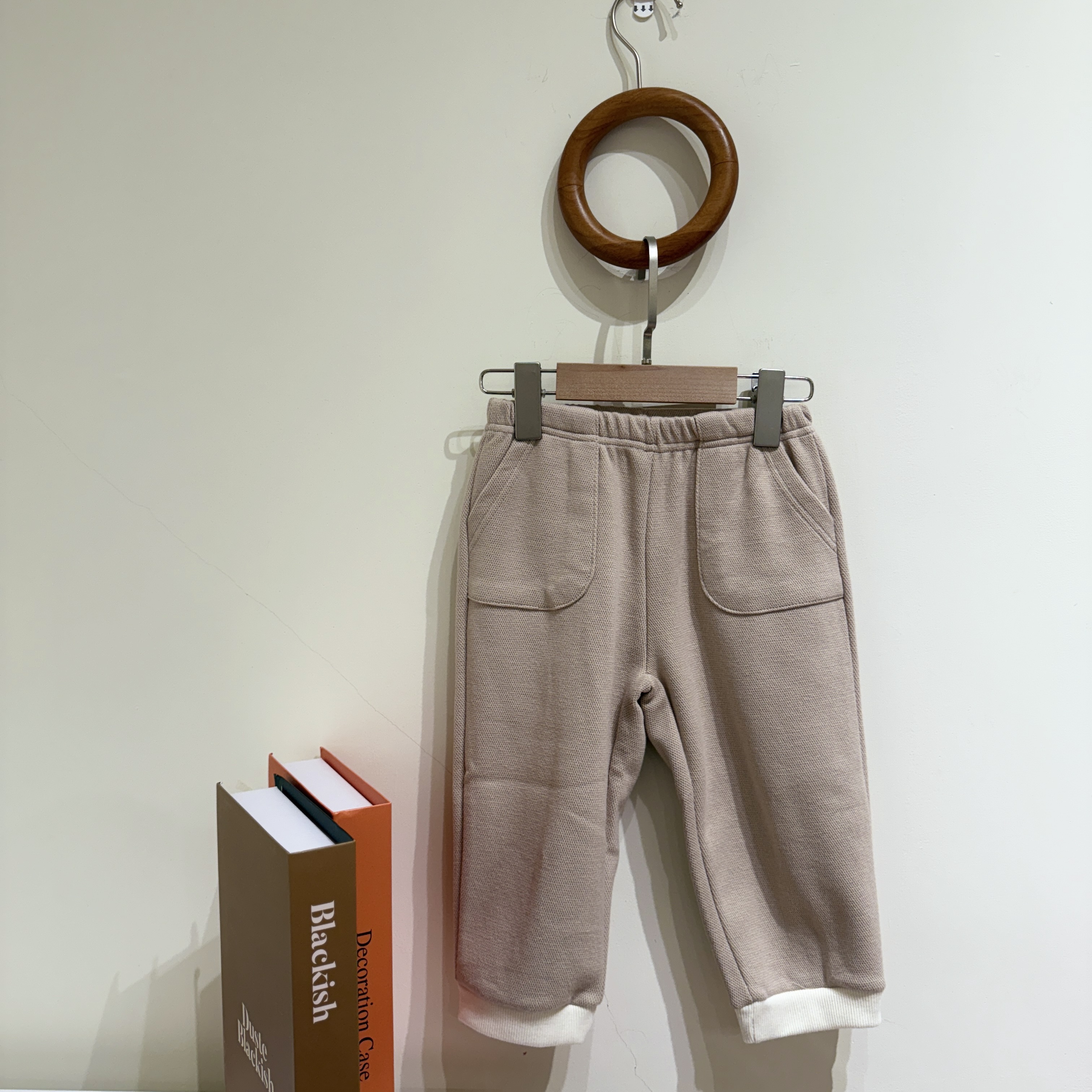 韓國 BEBENINE - 25秋 縮口長褲