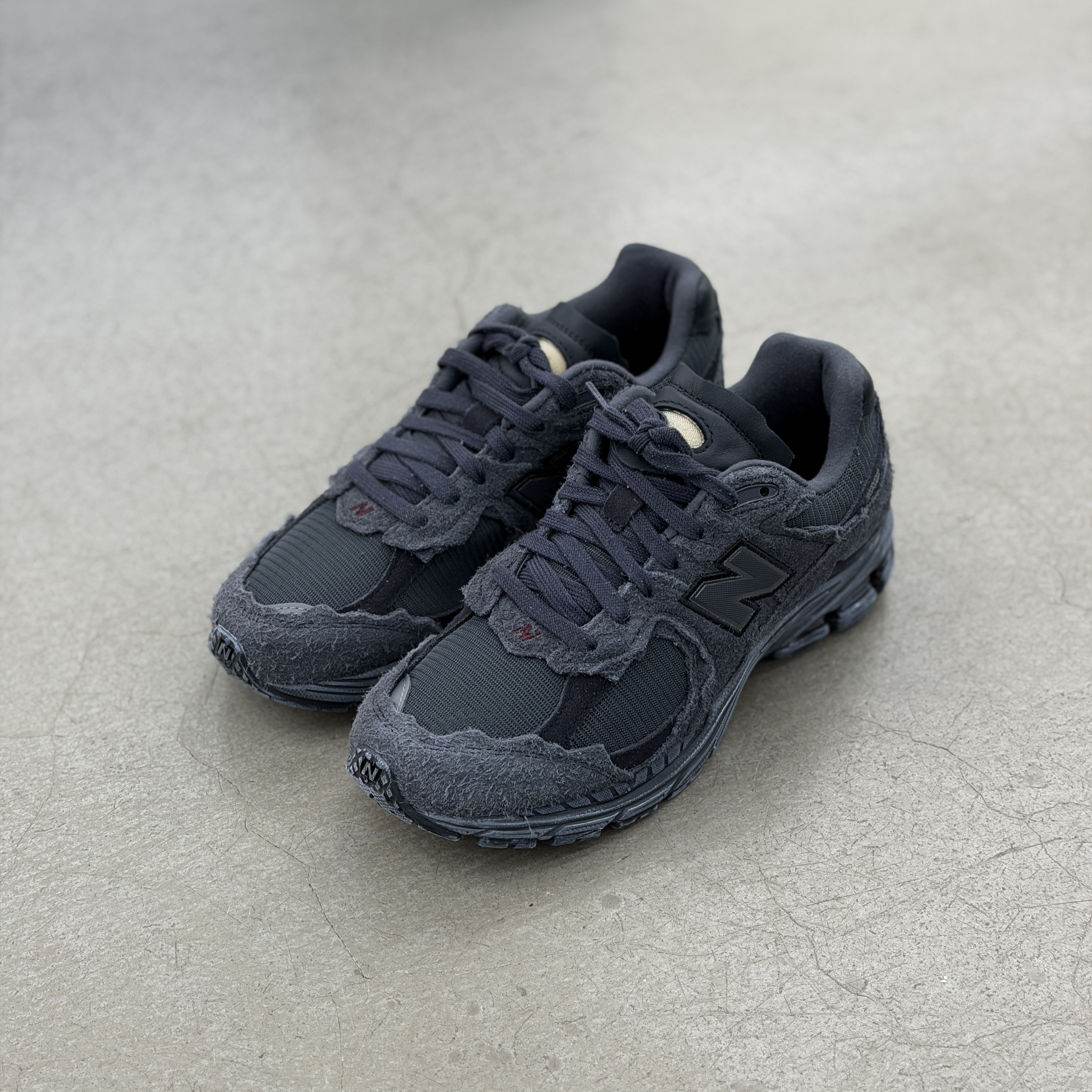 New Balance M2002RDB