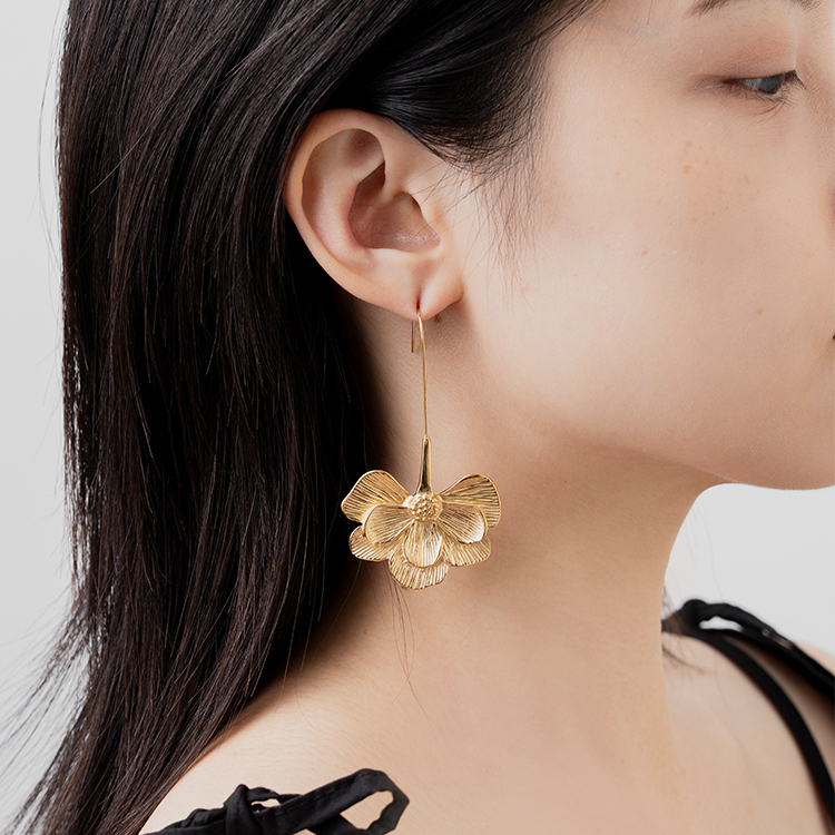 miramira自然｜柔瓣流光垂墜耳環D2406-金42889