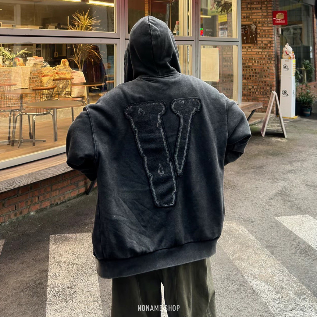 VLONE 大LOGO 復古 刷舊感 水洗 連帽 外套 兩色 (男款)
