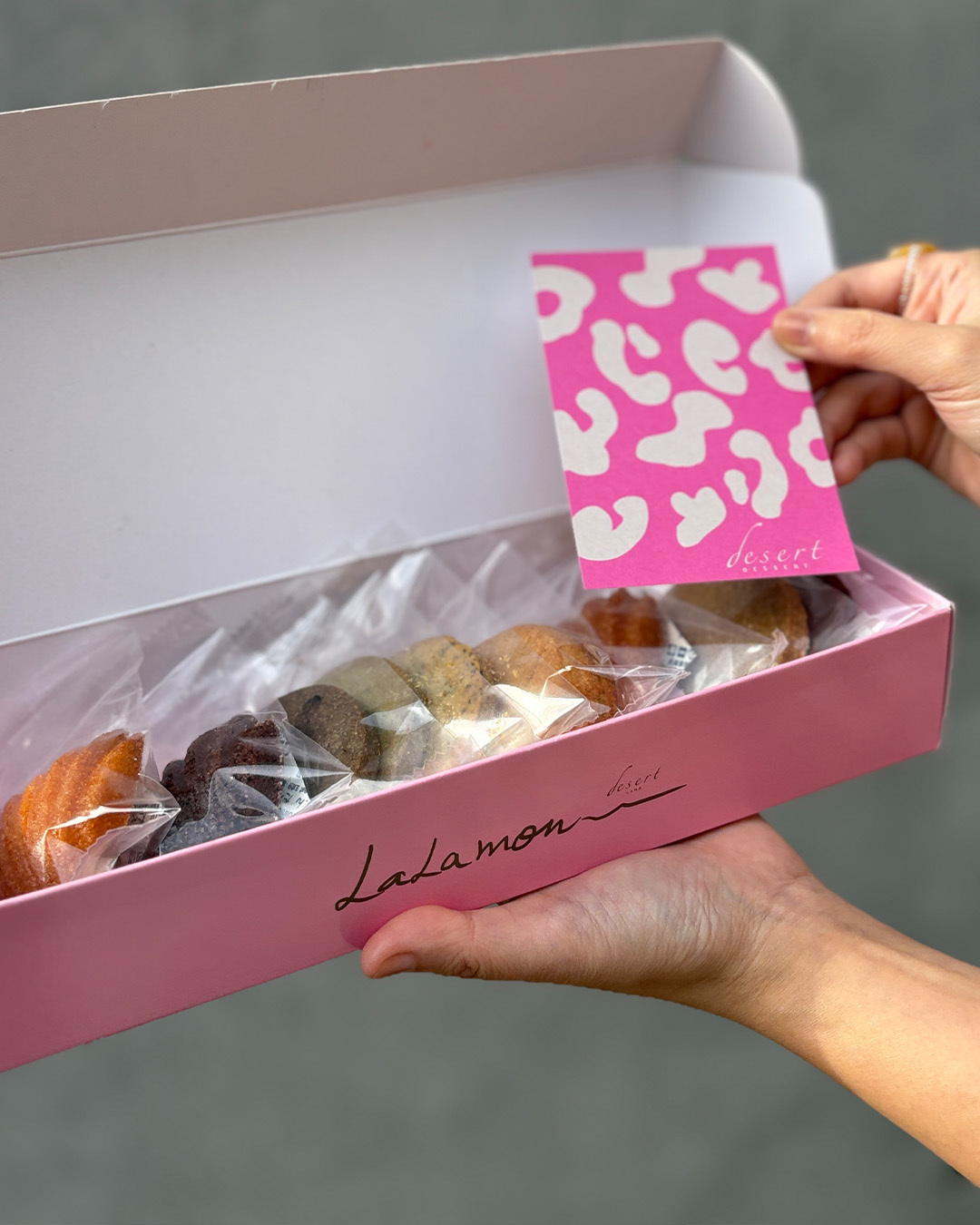 【2026新年禮盒 】desertLAND 虎紋酥餅布列塔尼禮盒 (8入)