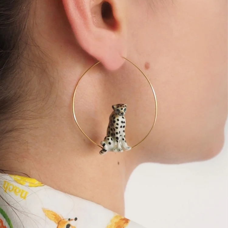 蓄勢待發獵豹圈型瓷耳環