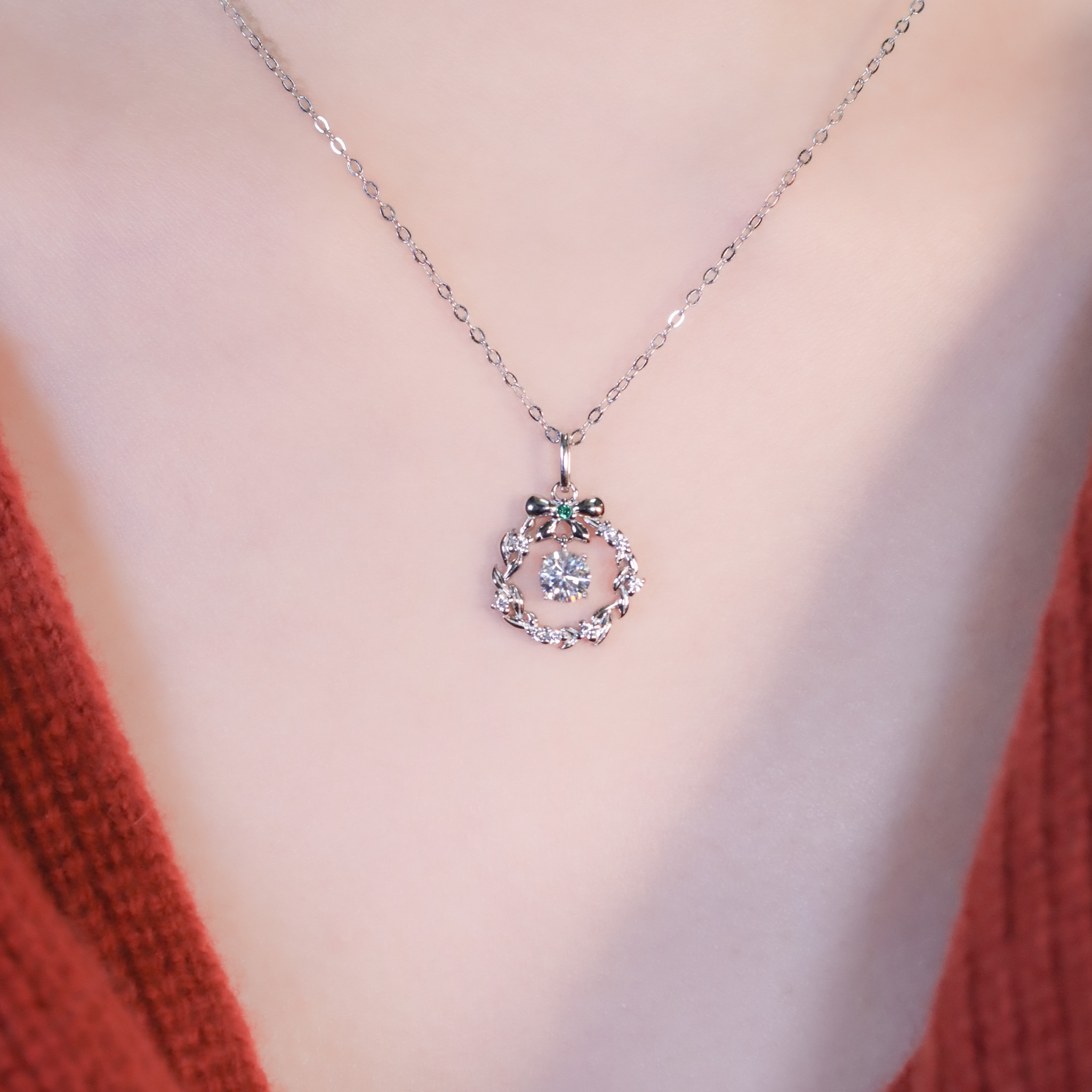 | 925純銀・厚鍍白金・莫桑石 | 鑽光被愛圍繞項鍊 | NE1539 |