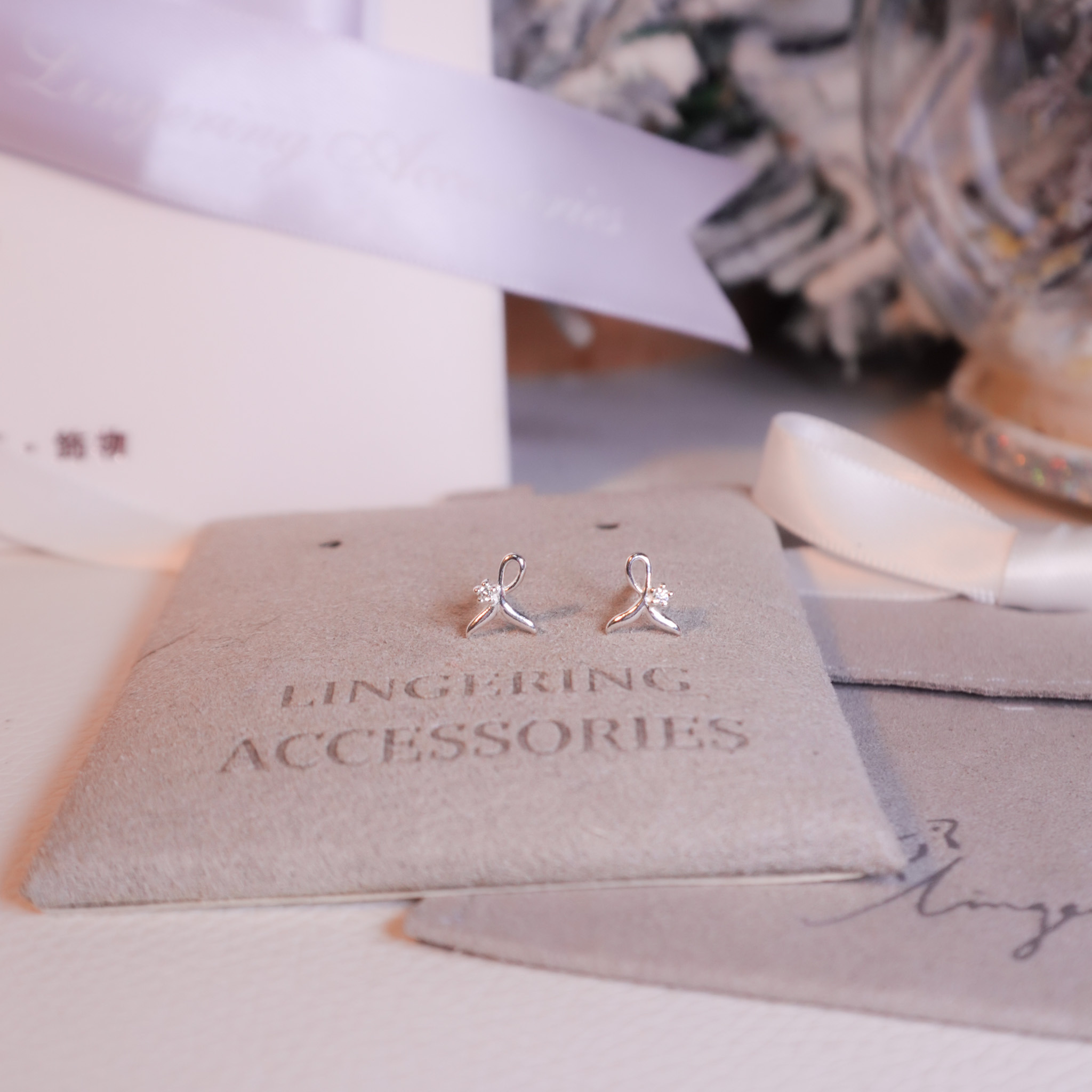 | 999足銀 | 小勇氣耳環 | EA1095 |