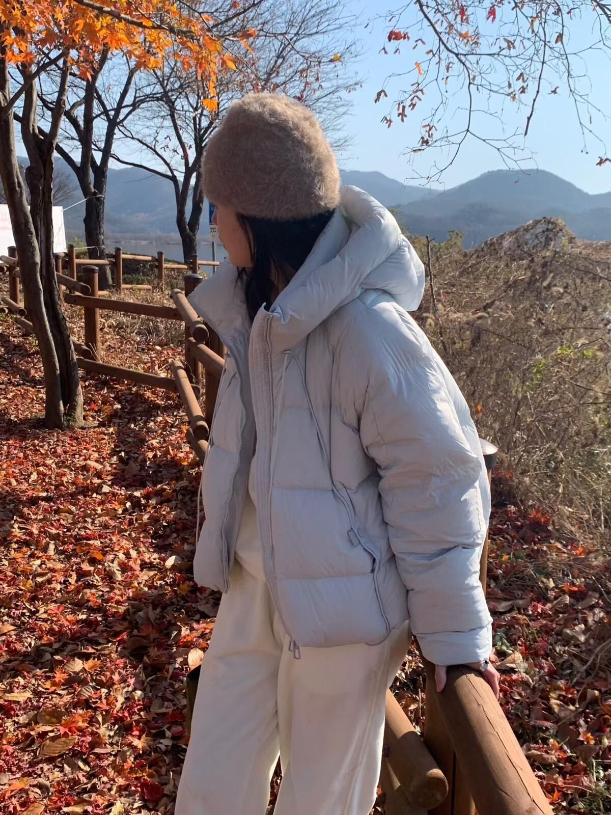 Hooded padded down jacket