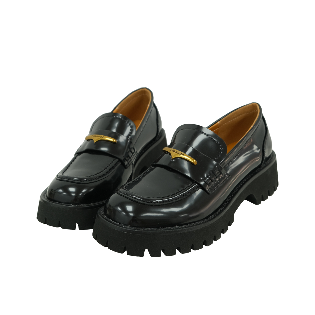 (現+預) 金扣厚底牛漆皮樂福鞋- 黑