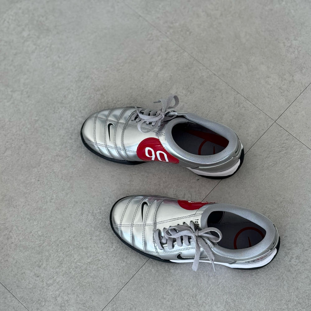 Nike T90 MTLC 歐洲限定 白銀 液態銀 銀黑 紅色 復古 薄底鞋 IM7595-001