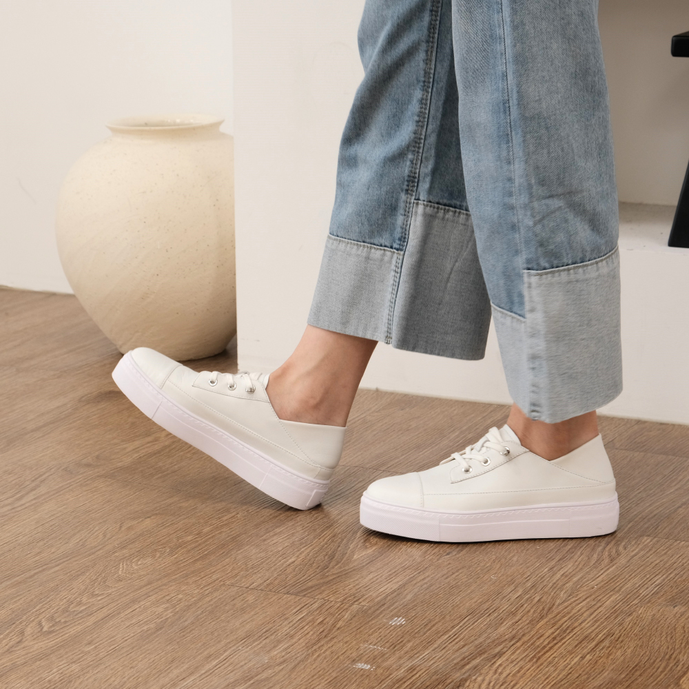 輕盈漫旅 - 極輕厚底兩穿小白鞋