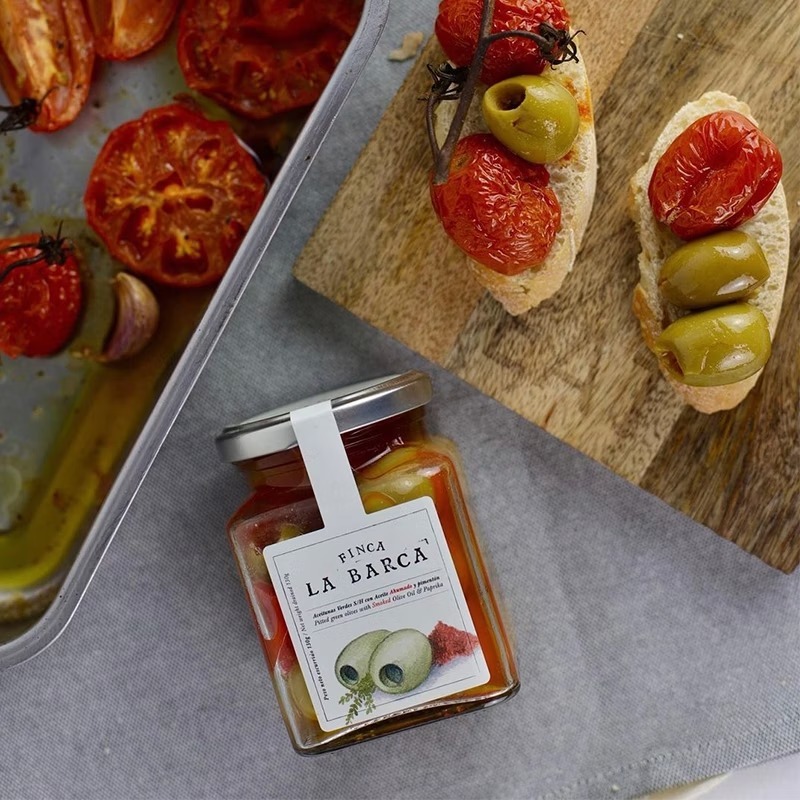 FINCA LA BARCA 燻製醃漬無核橄欖_紅椒蒜味（植物五辛素/300g）