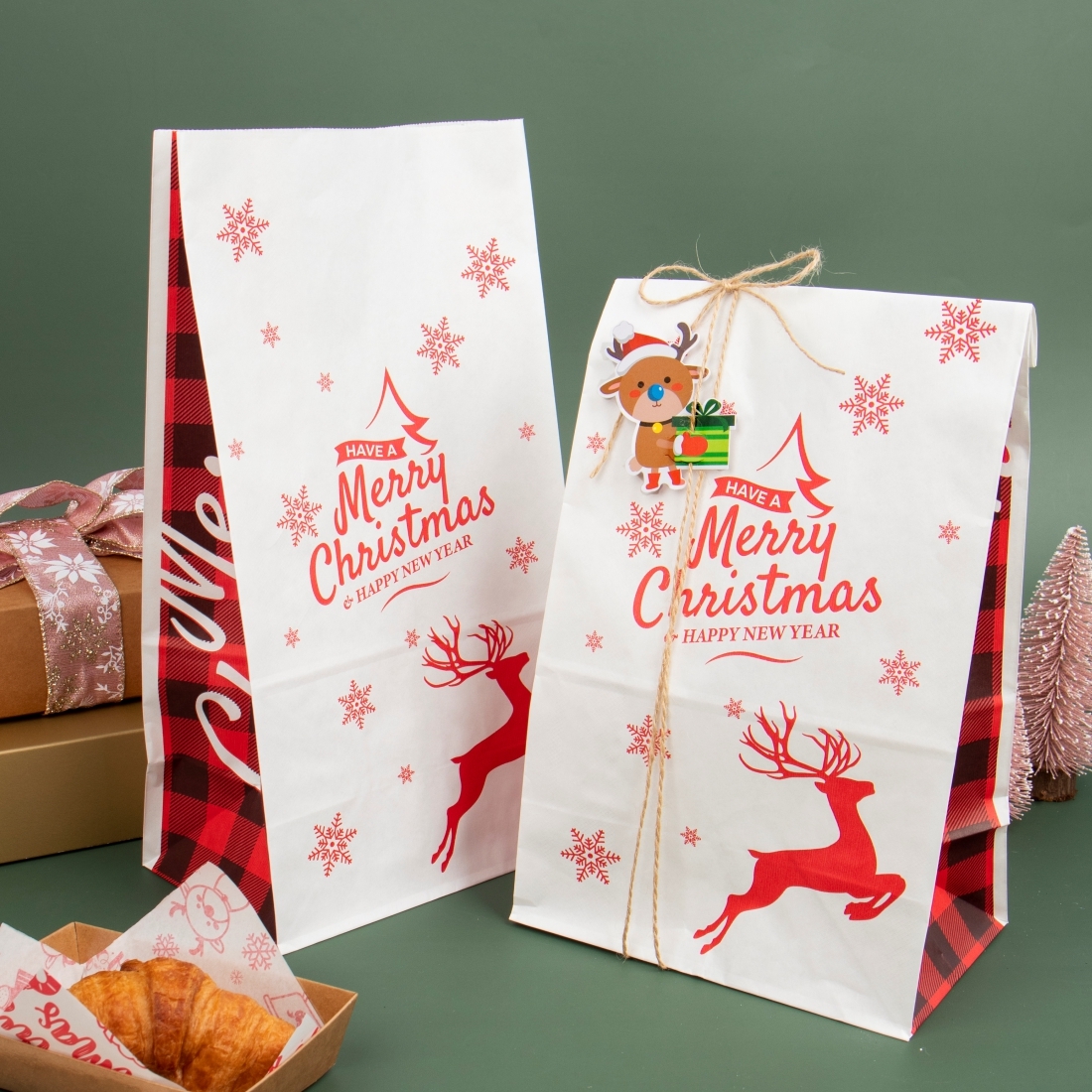 方型捧袋-白牛馴鹿 8號