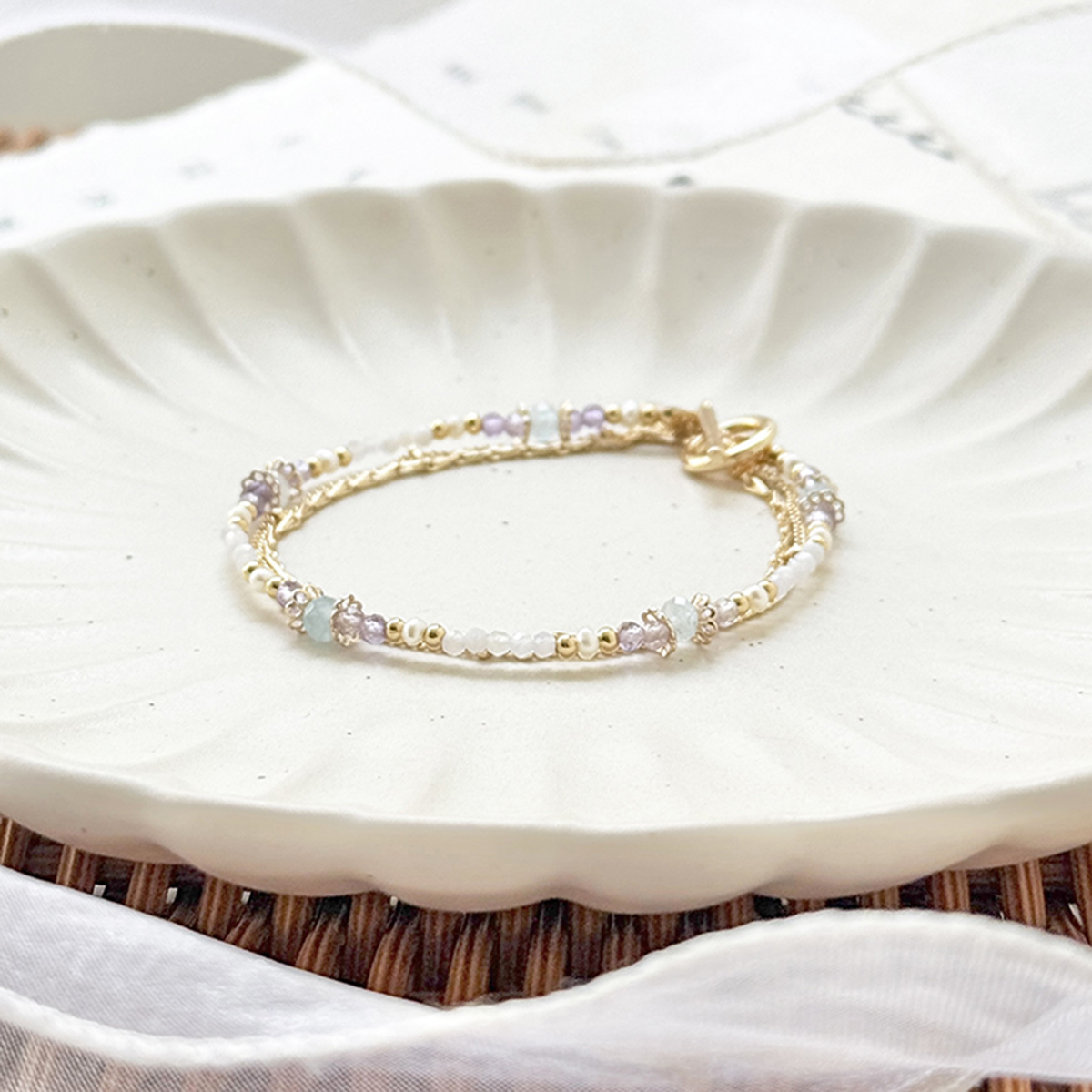 生日花 • 伍月拾參 • 聚合草 – 海藍紫水晶 – 手鍊