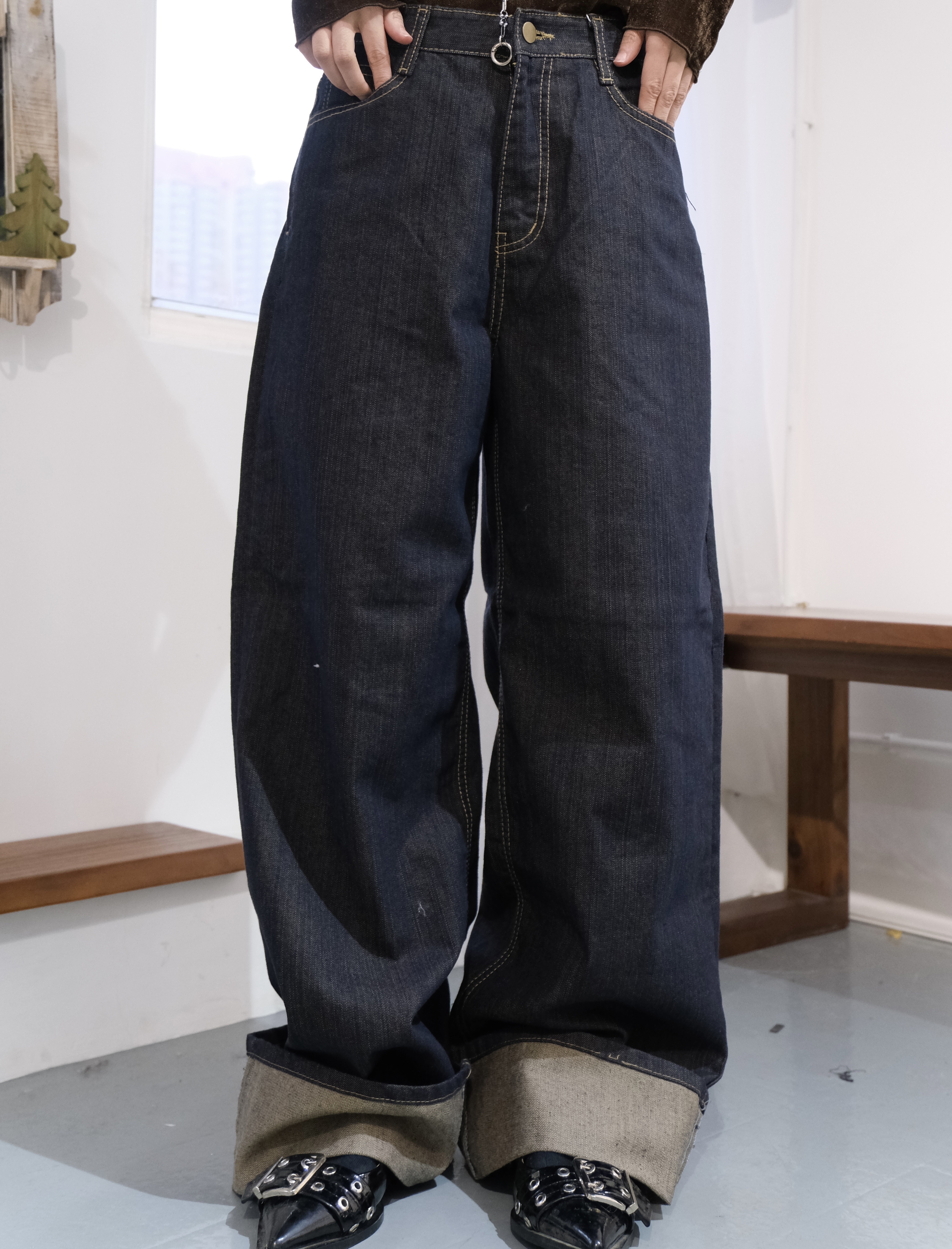 自留摺腳深藍闊褲