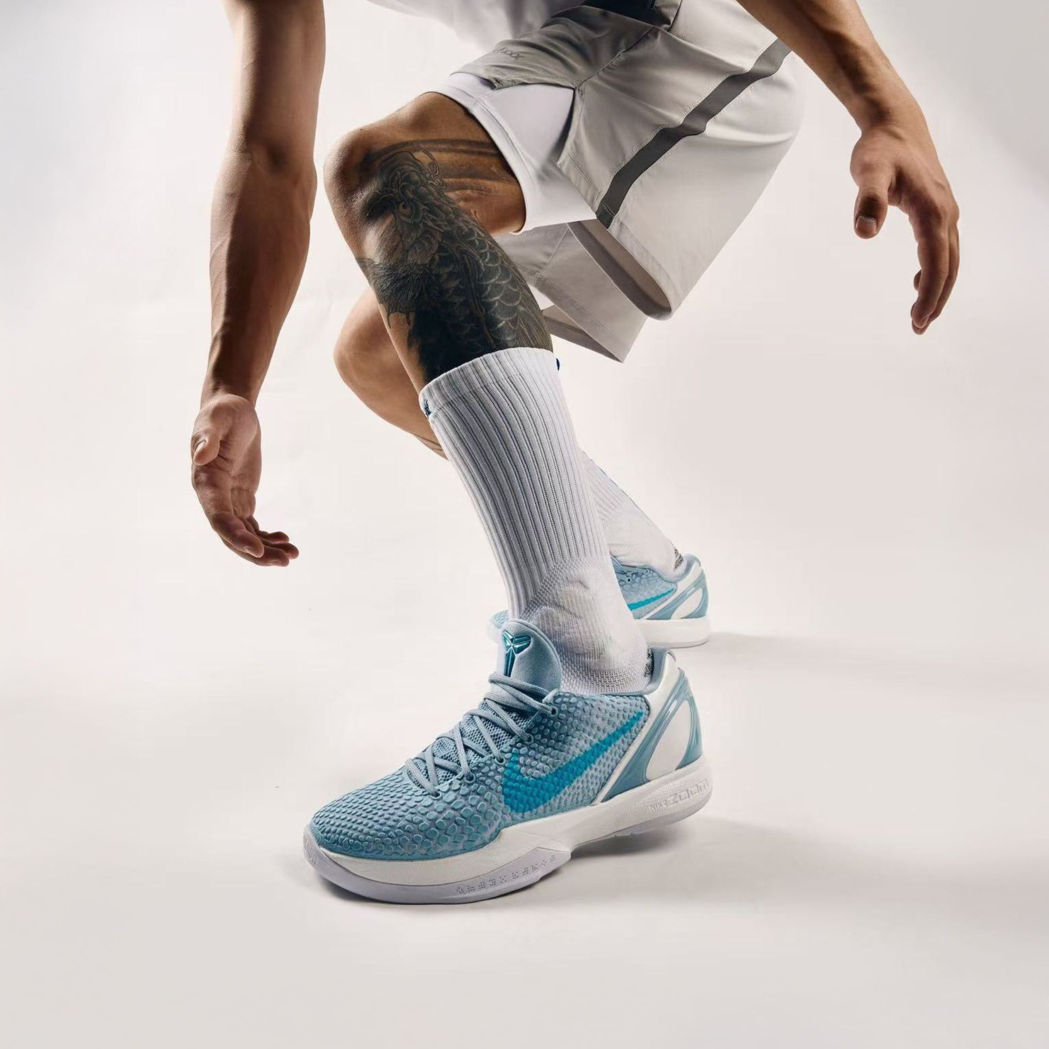 NICEDAY 代購 CAITLIN CLARK x NIKE KOBE 6 水藍 聯名 WNBA 紀念款 灰藍色 實戰 籃球鞋 IO3672-400