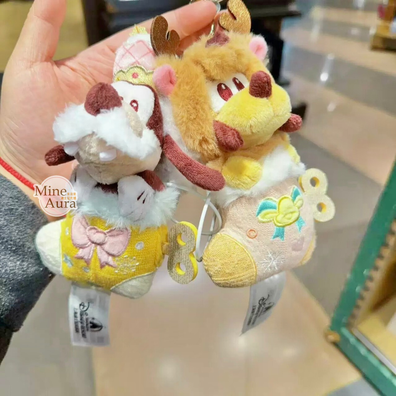 聖誕襪系列 米奇和朋友們系列 高飛狗 Goofy 布魯托 Pluto 絨毛 鑰匙圈 吊飾 -上海迪士尼樂園