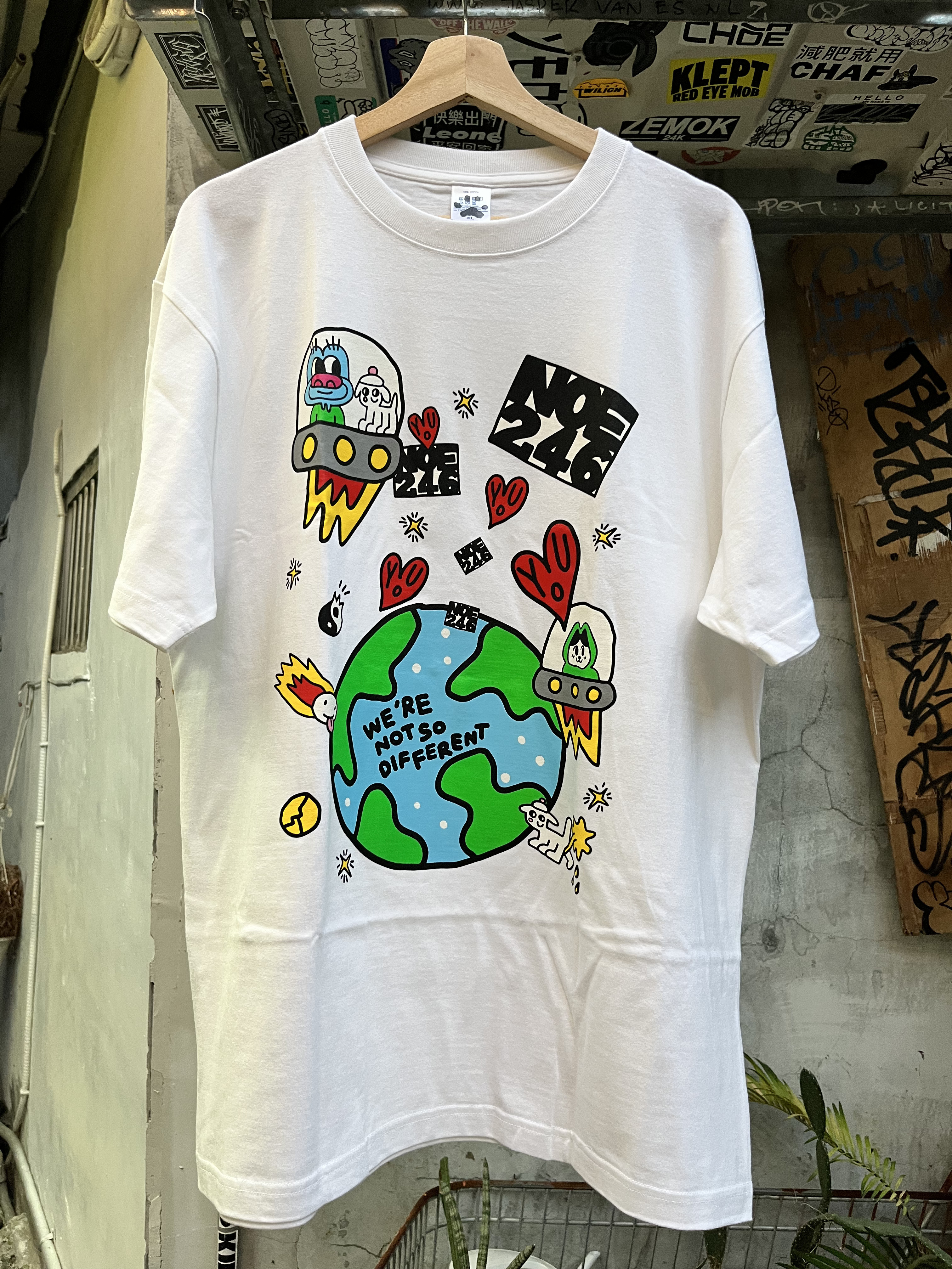 NOE246 -Same shit different space Tee-WHITE
