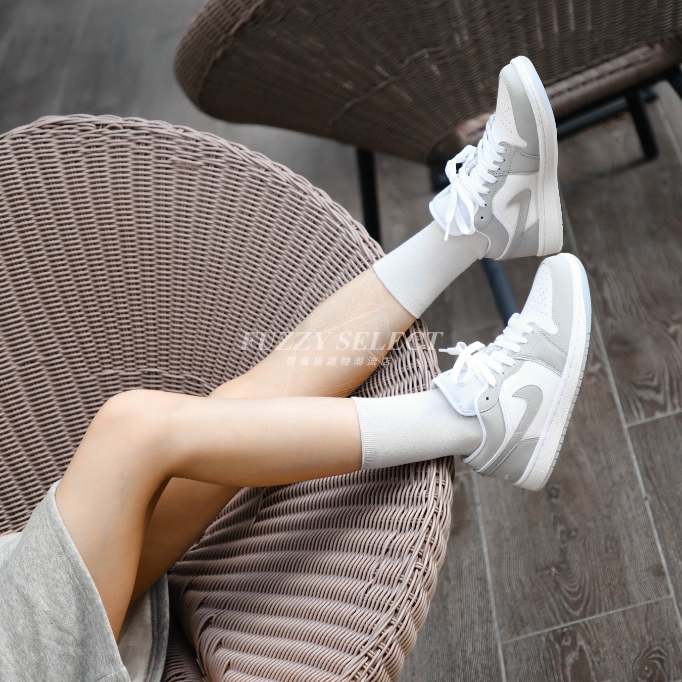 【逢甲 FUZZY】W Air Jordan 1 Low "Wolf Grey White" 小Dior 灰白 DC0774-105