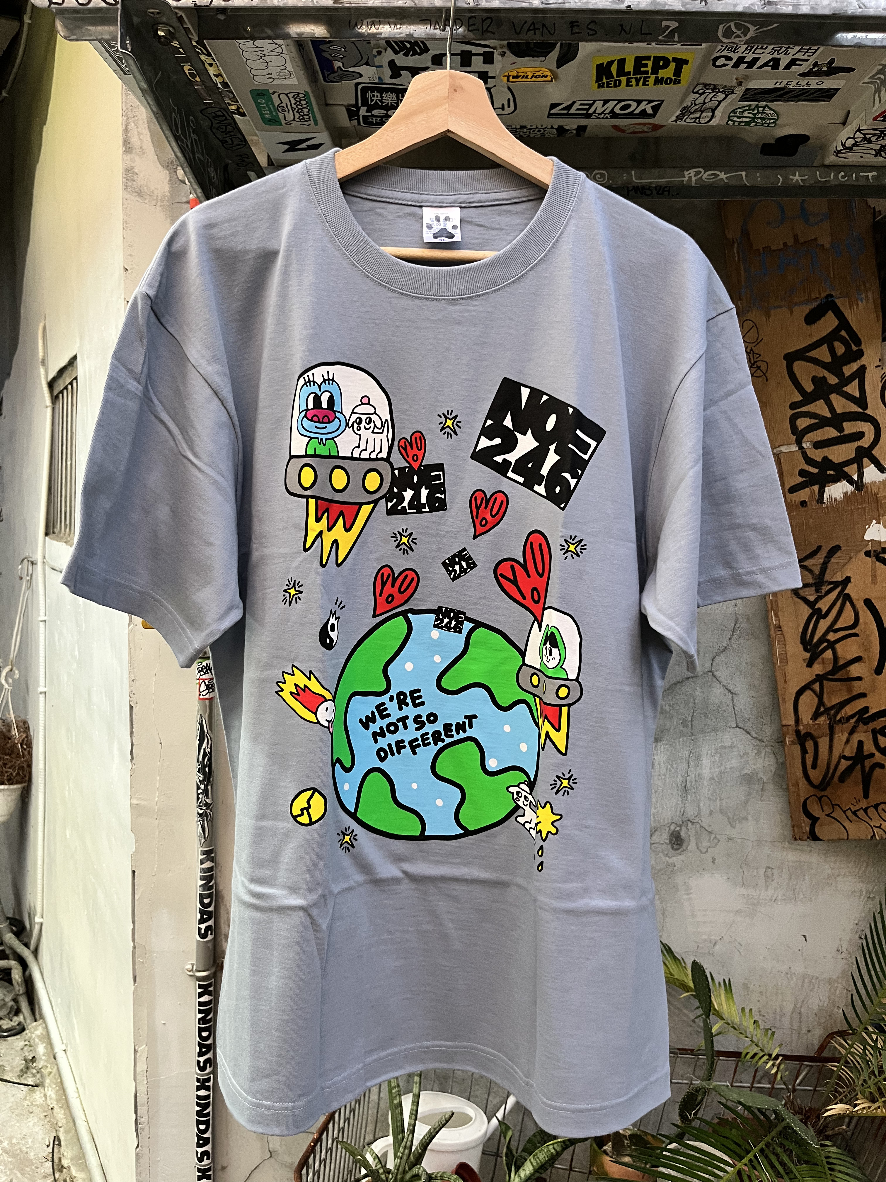 NOE246 -Same shit different space Tee-MIST BLUE