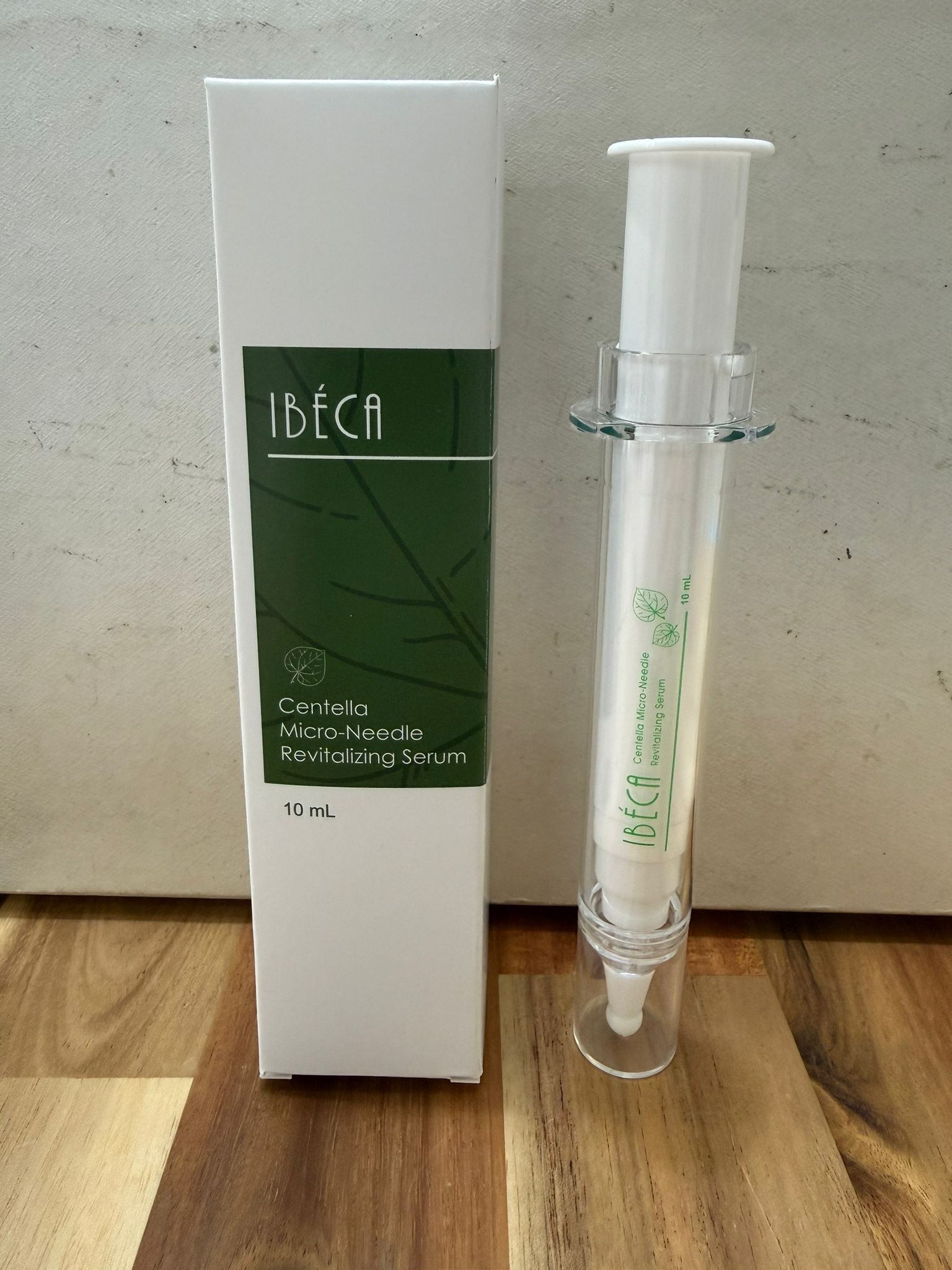 CF3201  IBÉCA 愛蓓珂積雪草煥活微針精華10ml/彩盒   $139/1 $299/3支